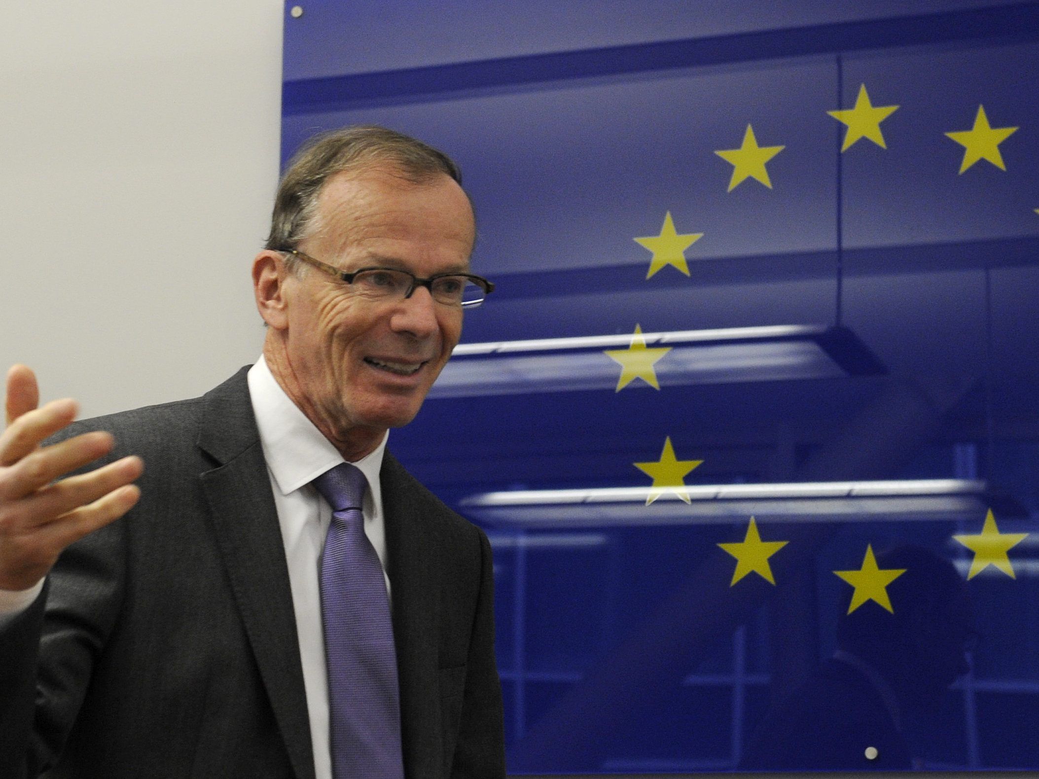 Eugen Freund hat sich reimend aus dem EU-Parlament verabschiedet.