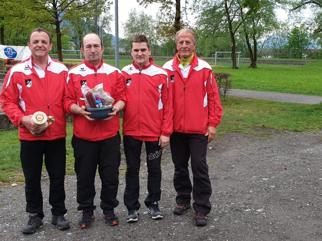 (Obmann Josef Gruber, Jürgen Juriatti, Vinzenz Zech und Arnold Voltolini)