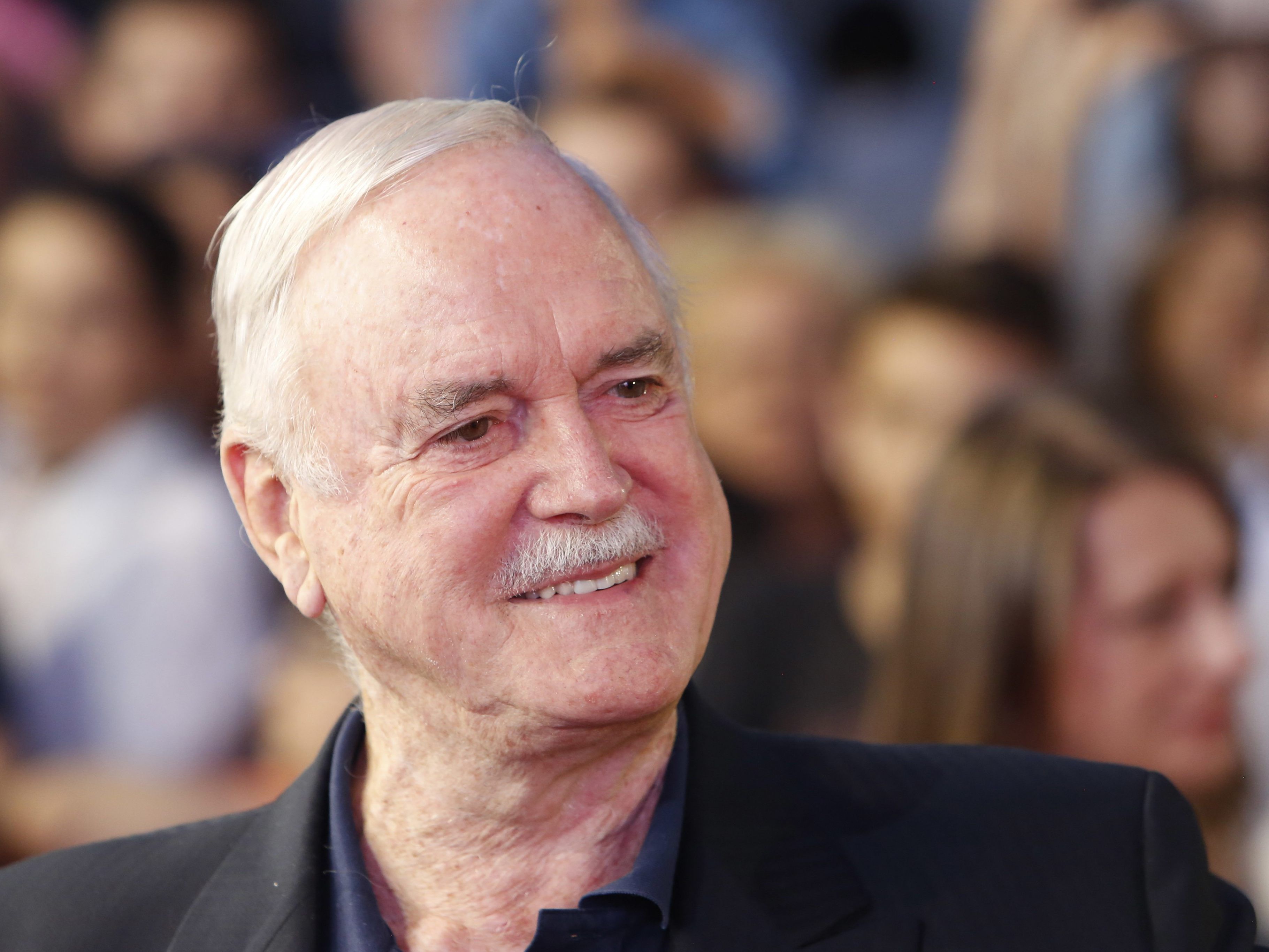 Von 8. bis 10. Oktober wird John Cleese im Globe Wien auftreten. Von 8. bis 10. Oktober wird John Cleese im Globe Wien auftreten.