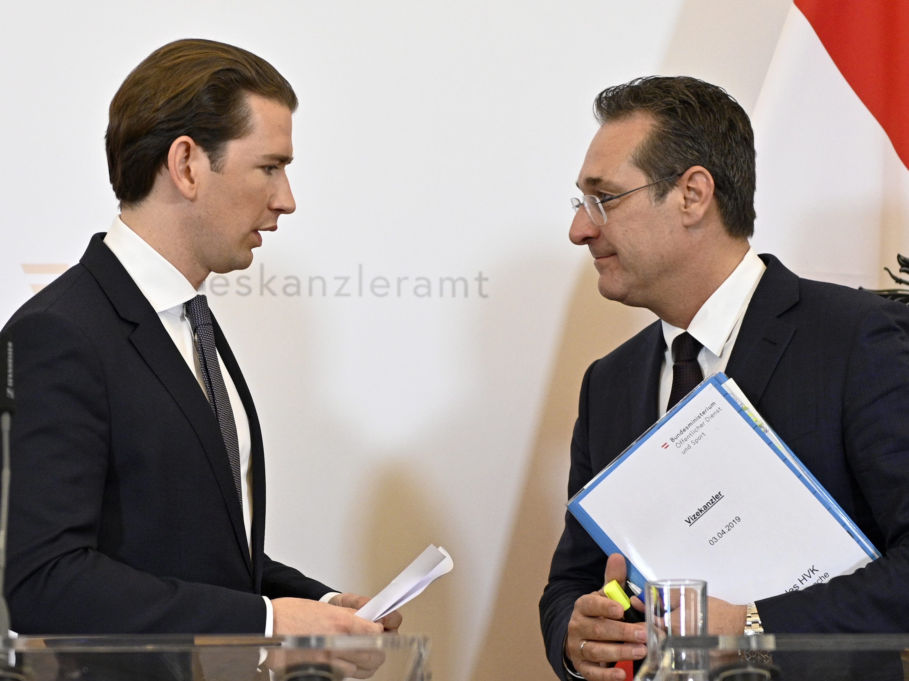 Nach den offenen Reiberein ist die Koalition nun wieder um friedlichere Stimmung bemüht.