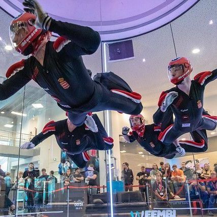 Der Deutsche holte bei der Indoor Skydiving-Weltmeisterschaft Gold.