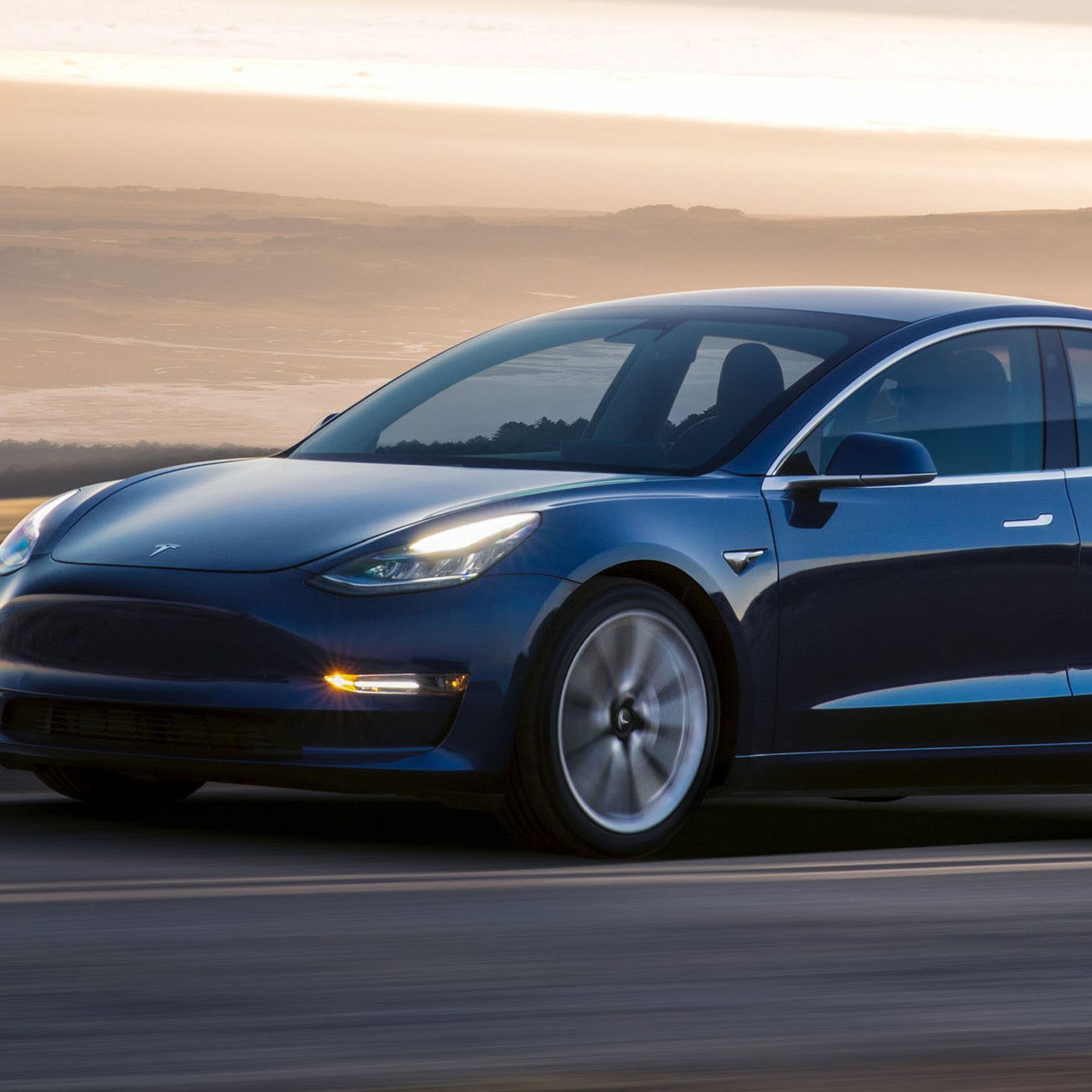 Das Tesla Model 3 ist in Österreich bereits zur MArkteinführung ein voller Erfolg.