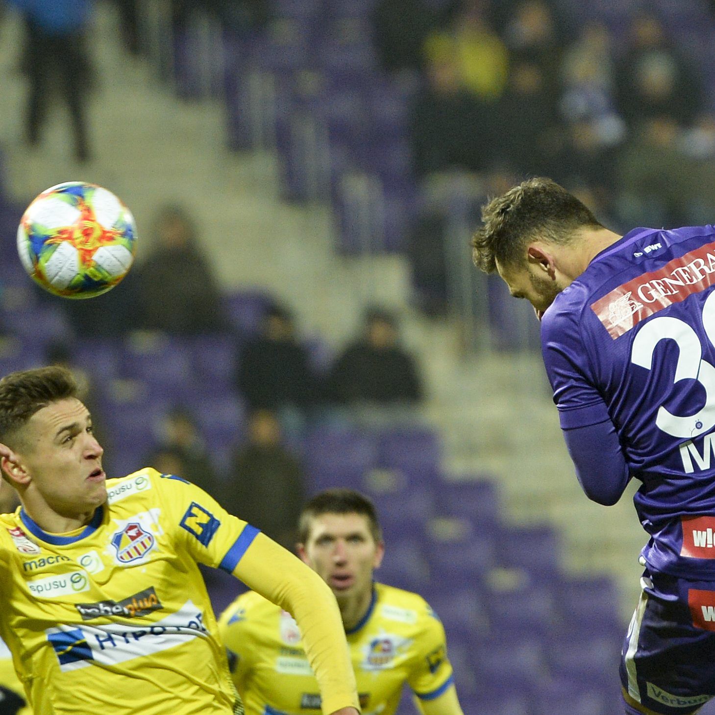 Wir berichten ab 19.00 Uhr live vom Spiel Austria Wien gegen SKN St. Pölten im Ticker.