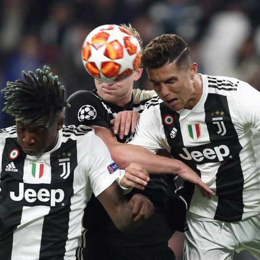 Ajax schaltet Juve aus