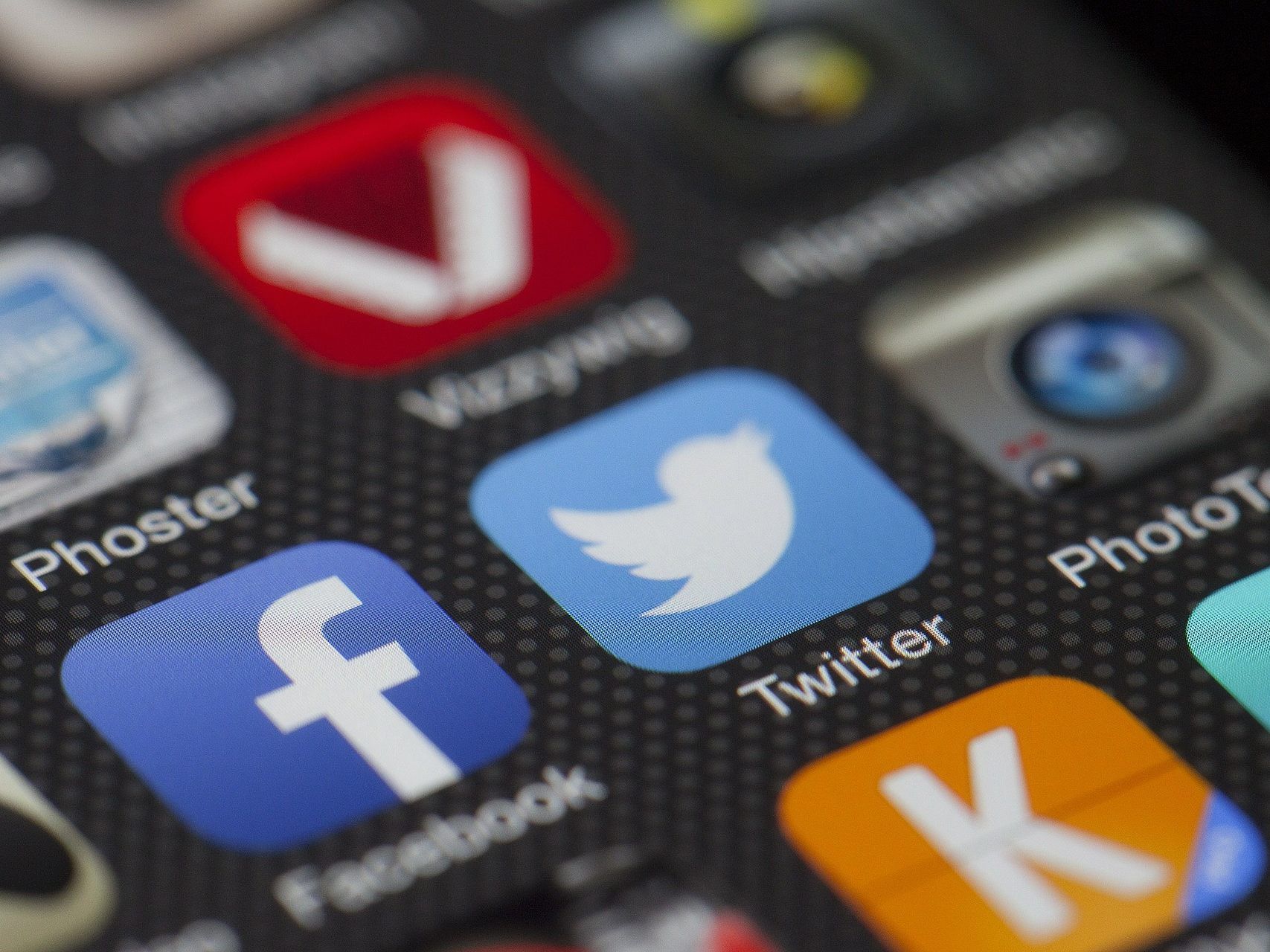 Wiener Forscher haben herausgefunden, dass Wut und Furcht häufig Auslöser für Social Media-Debatten sind. Wiener Forscher haben herausgefunden, dass Wut und Furcht häufig Auslöser für Social Media-Debatten sind.
