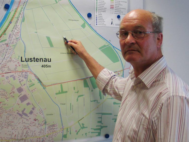 Hans Poiger, ehemaliger Chefinspektor des Landeskriminalamtes, war als Kriminalist unmittelbar mit den bisweilen brutalen Auseinandersetzungen im Milieu betraut.