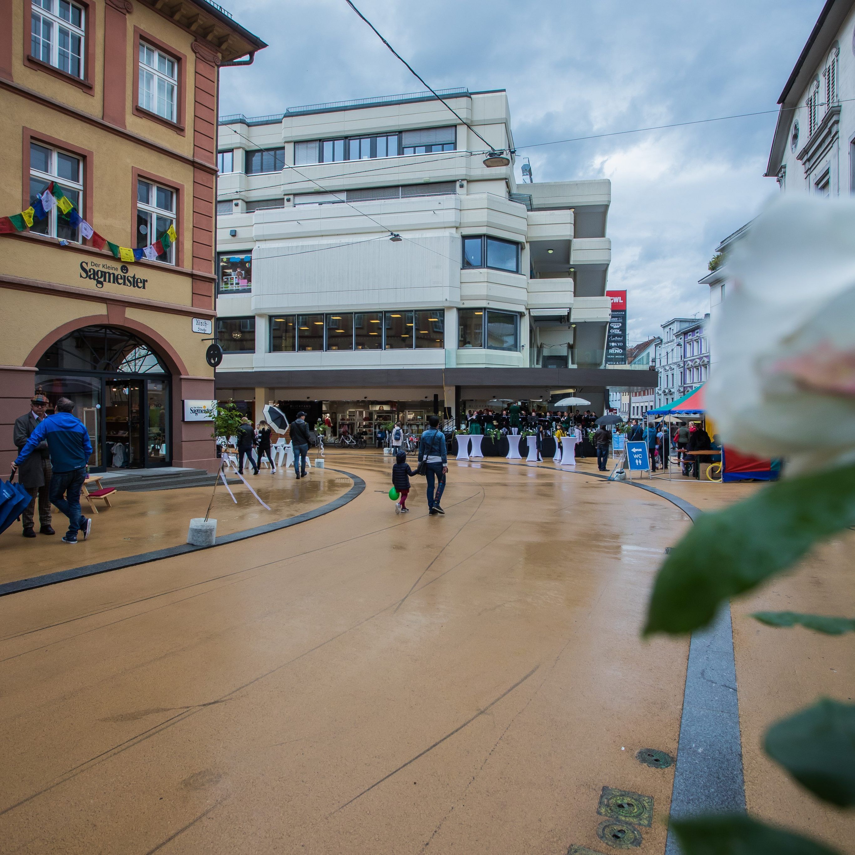 Feierliche Eröffnung der Kirchstraße und der Römerstraße