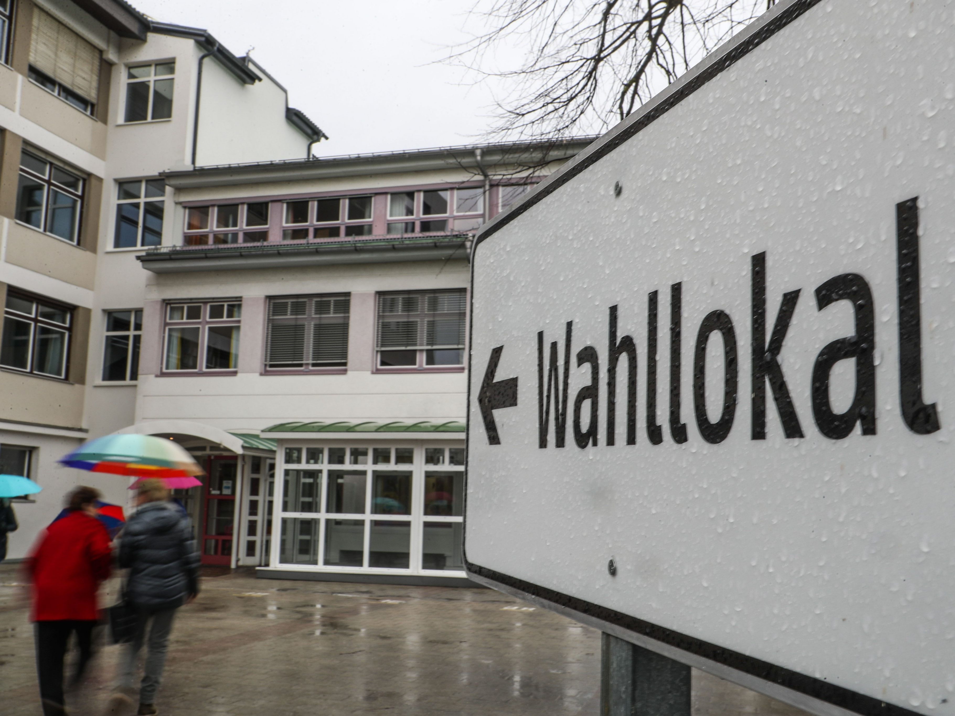 10.120 Wahllokale nehmen bei der EU-Wahl am Sonntag die Stimmen entgegen 10.120 Wahllokale nehmen bei der EU-Wahl am Sonntag die Stimmen entgegen