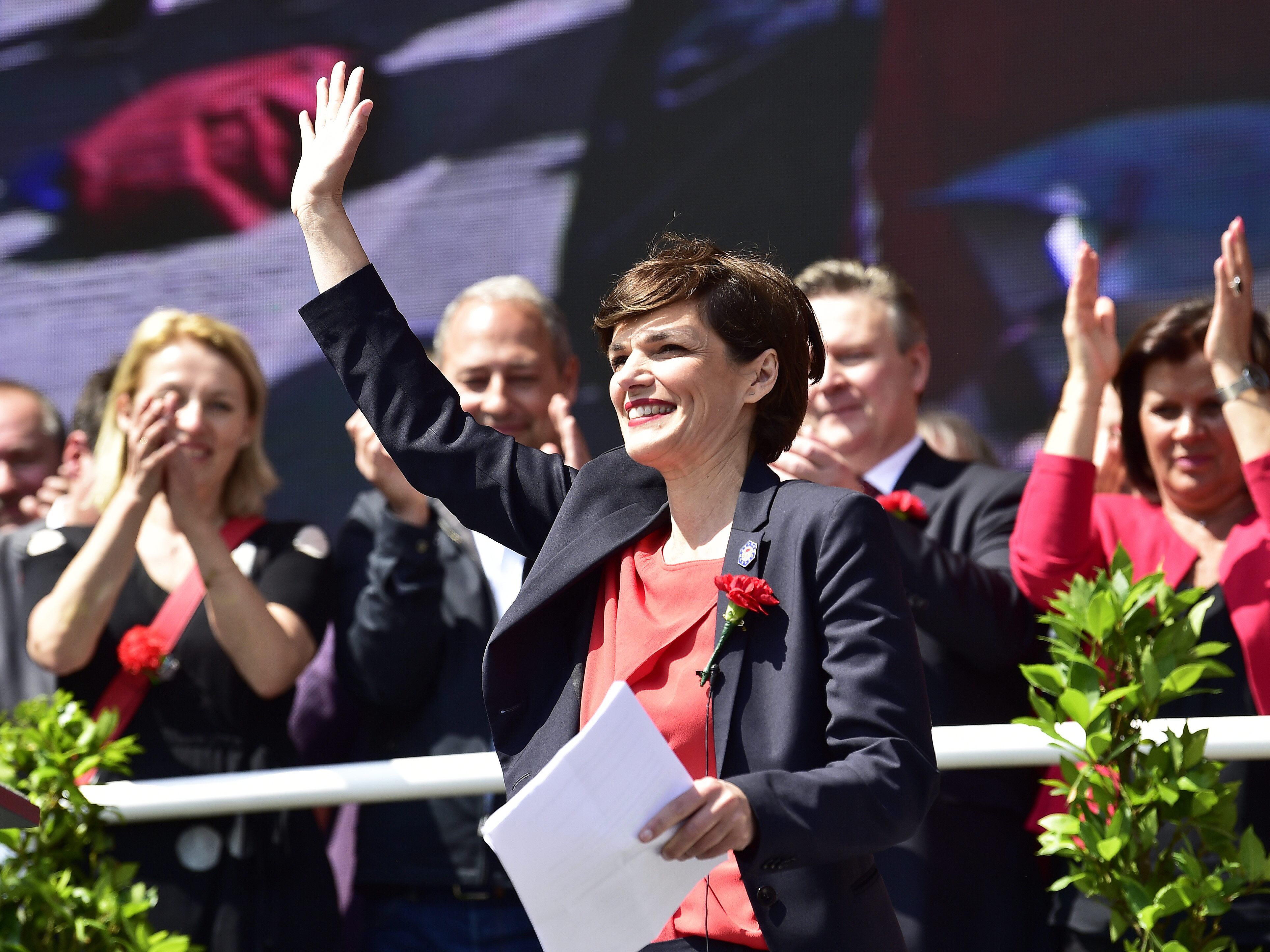 Das war der Maiaufmarsch der SPÖ in Wien. Das war der Maiaufmarsch der SPÖ in Wien.