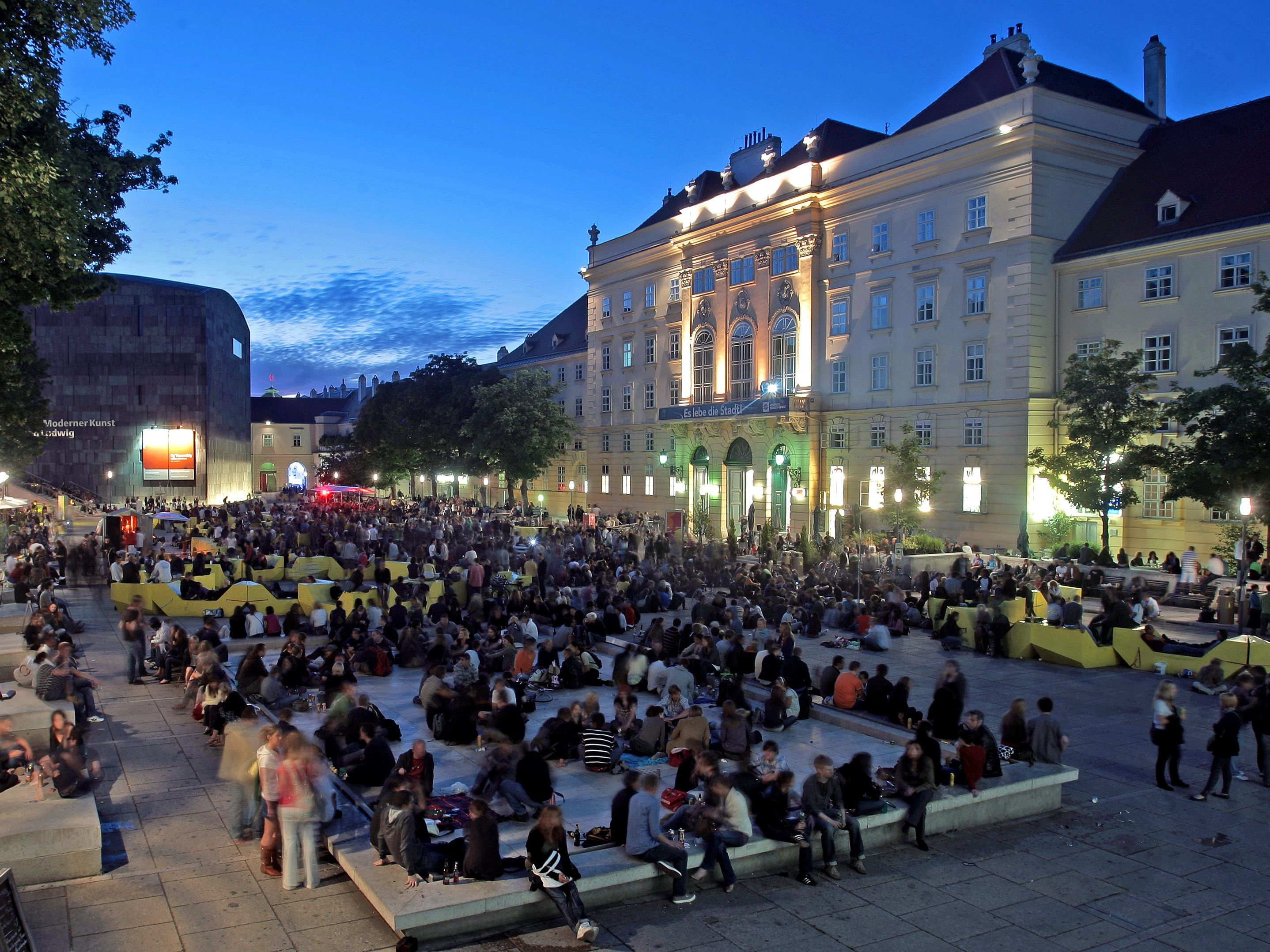 Am 31. Mai und 13. Juni gibt es ein tolles Programm im MQ in Wien. Am 31. Mai und 13. Juni gibt es ein tolles Programm im MQ in Wien.