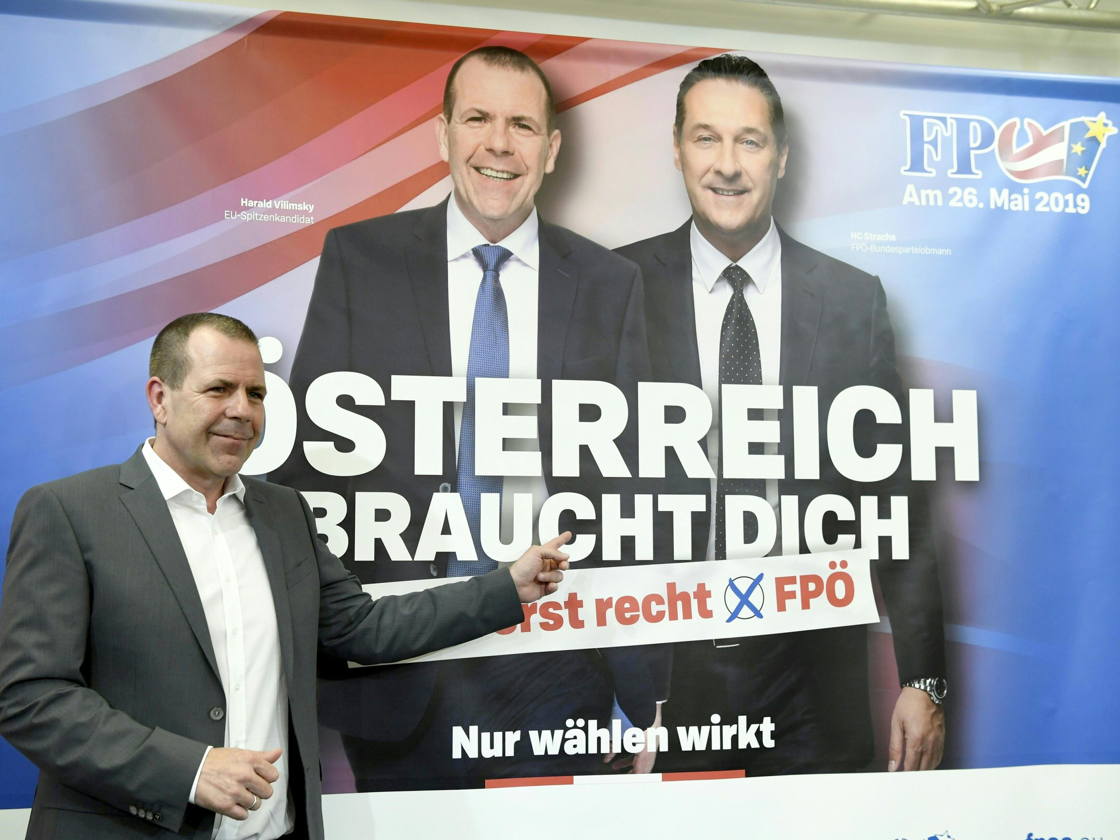 Vilimsky und Strache gemeinsam auf den EU-Wahlplakaten.