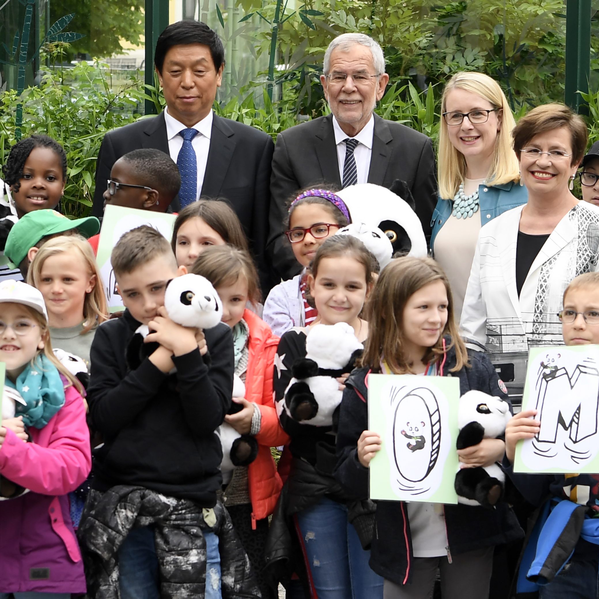 Der Panda Yuan Yuan wurde heute offiziell übergeben.