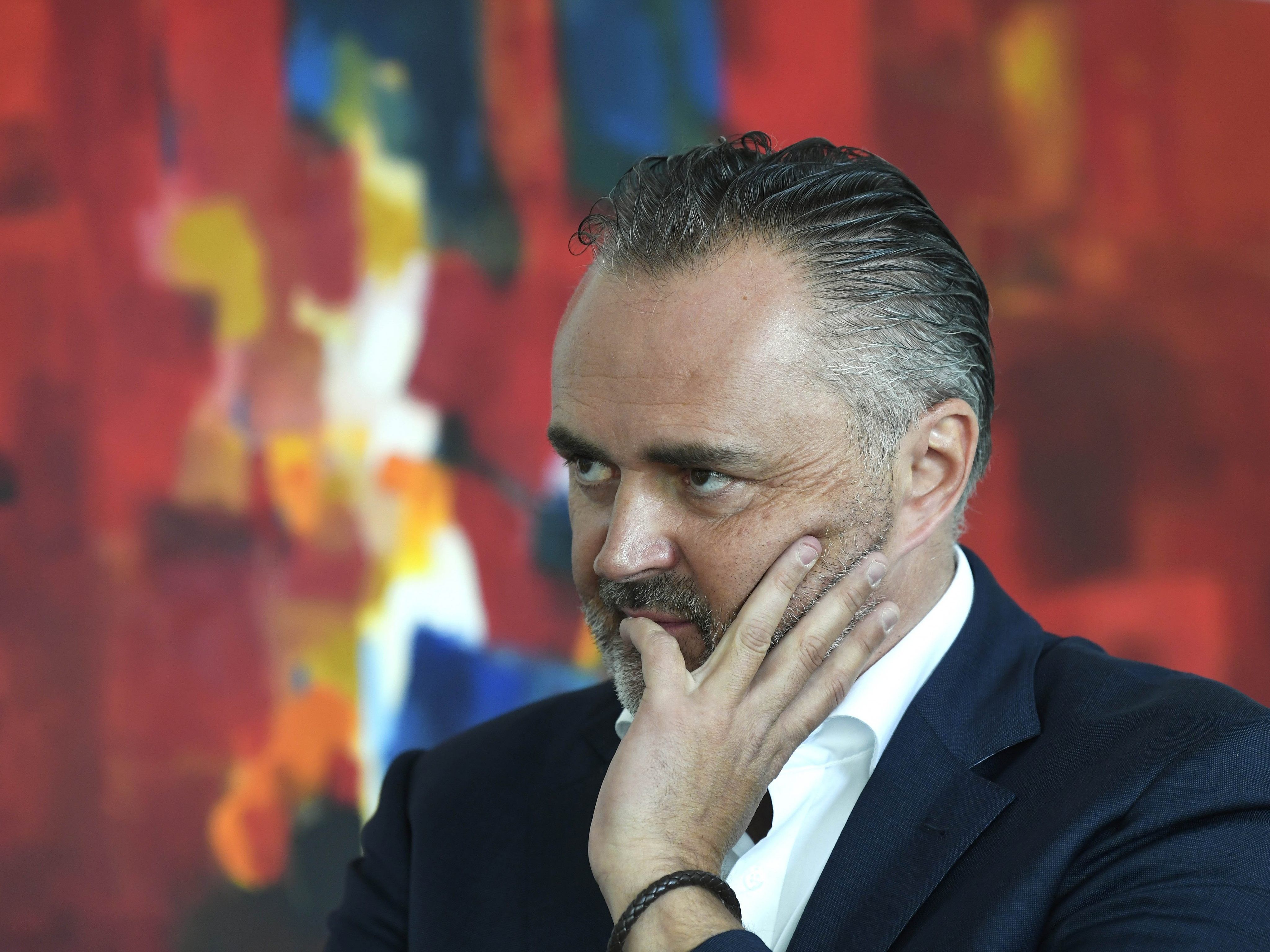 Der Landeshaputmann Hans Peter Doskozil kündigt eine vorgezogene Wahl im Burgenland an. Der Landeshaputmann Hans Peter Doskozil kündigt eine vorgezogene Wahl im Burgenland an.