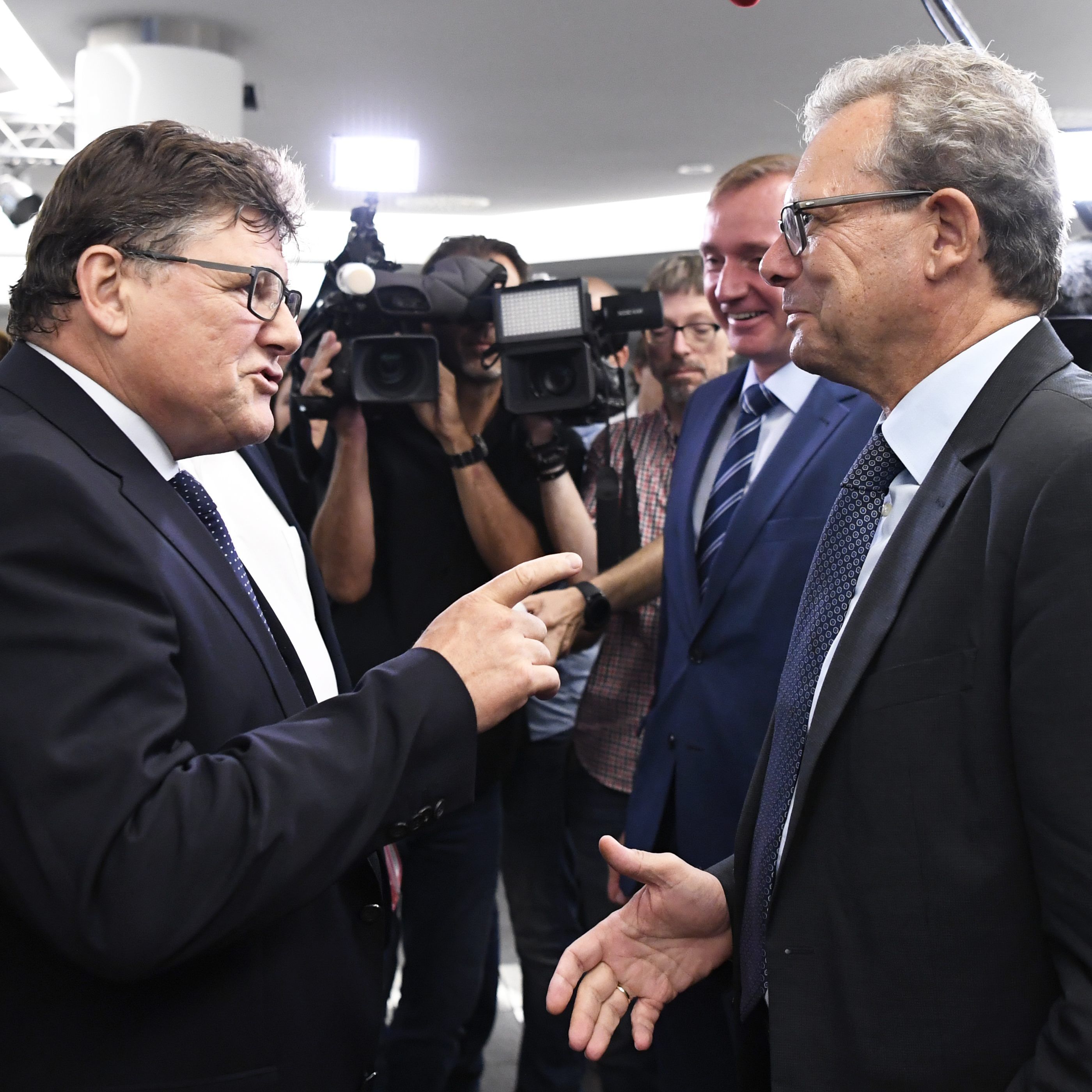 Wegen Ortswechsel für Verhandlungen von Wien nach Vorarlberg - "Keine Bürofahrten ins Ländle"