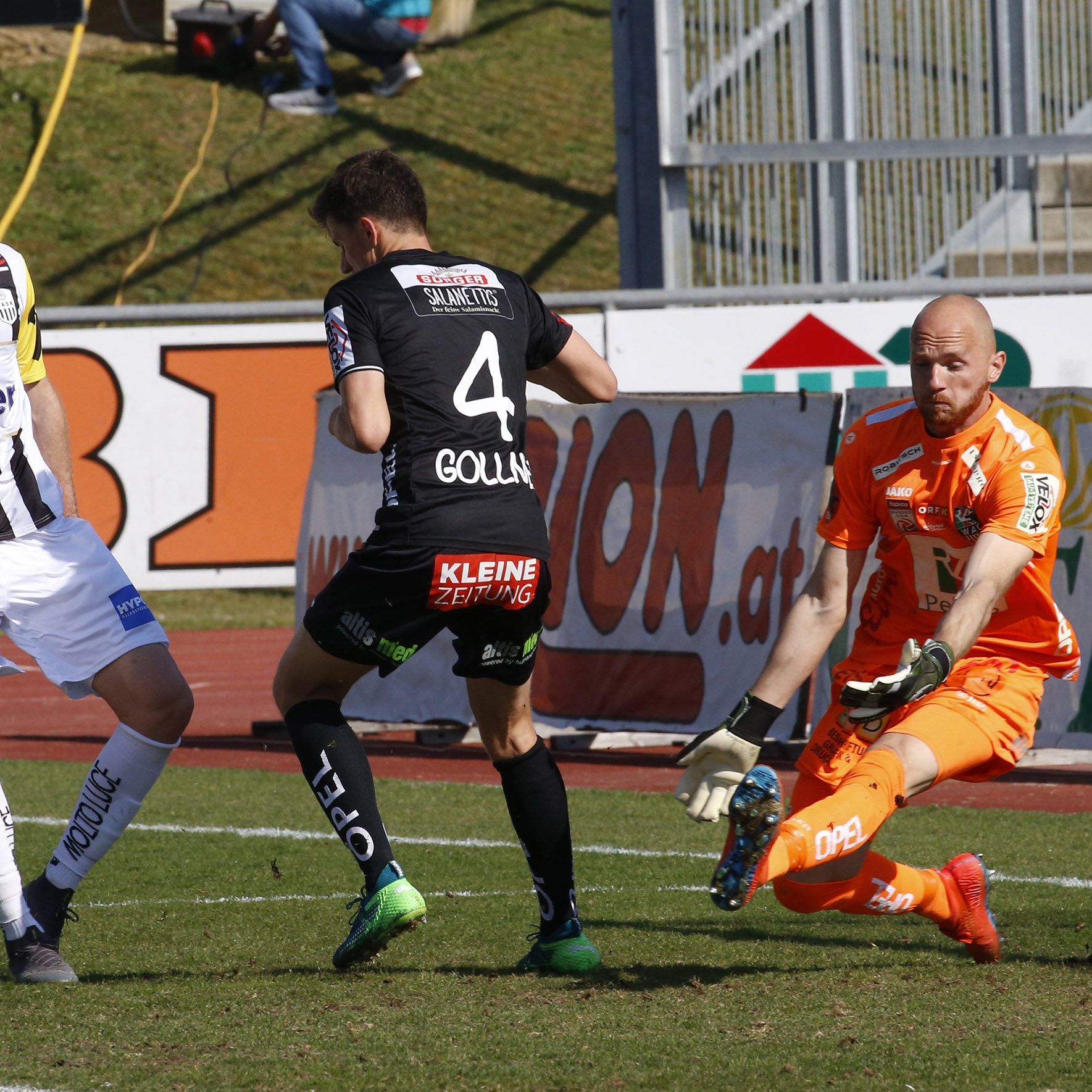 Live-Ticker zum Spiel LASK gegen WAC ab 14:30 Uhr.