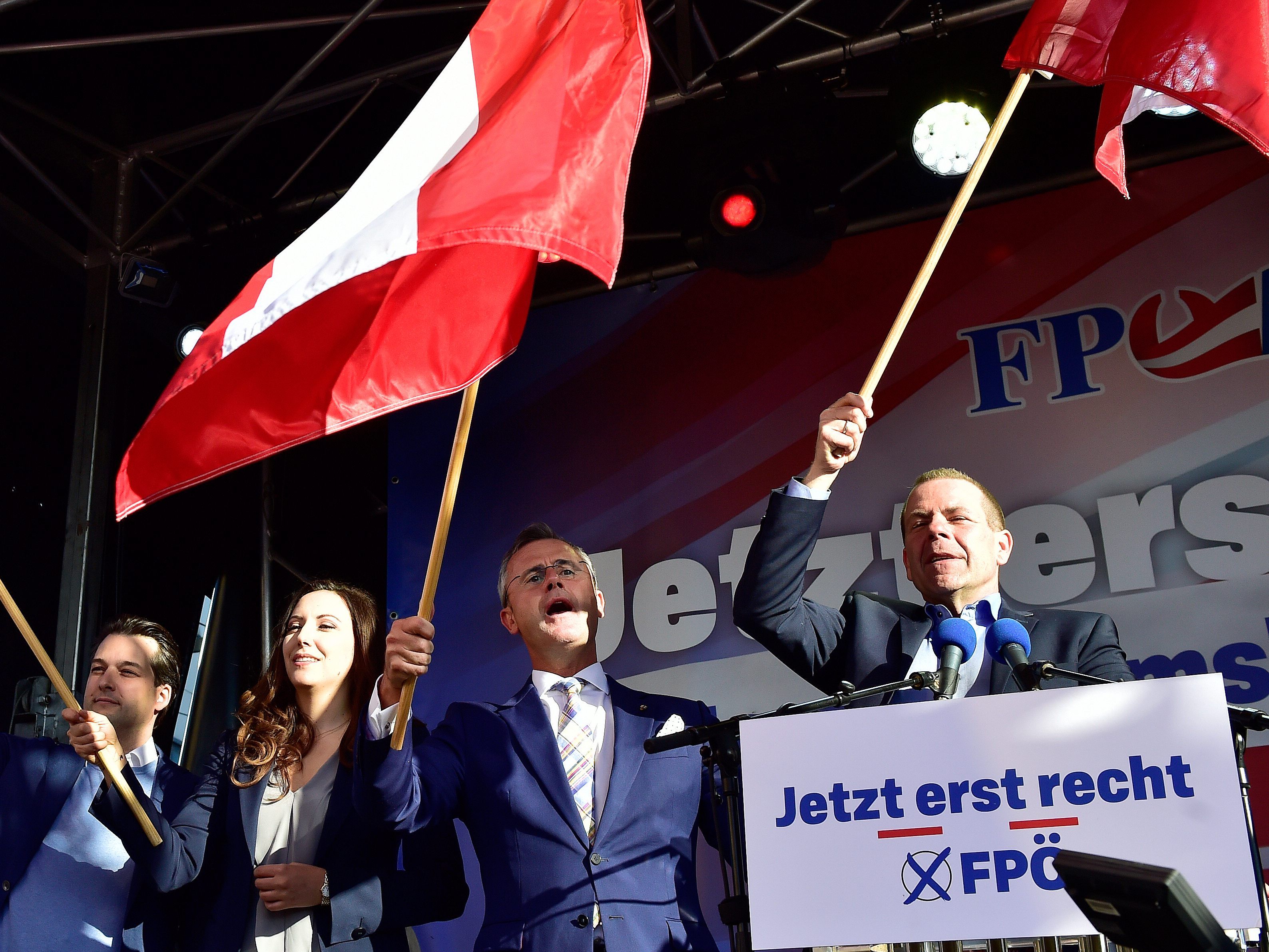 Vilimsky sah einen "politischen Meuchelangriff" gegen die FPÖ. Vilimsky sah einen "politischen Meuchelangriff" gegen die FPÖ.