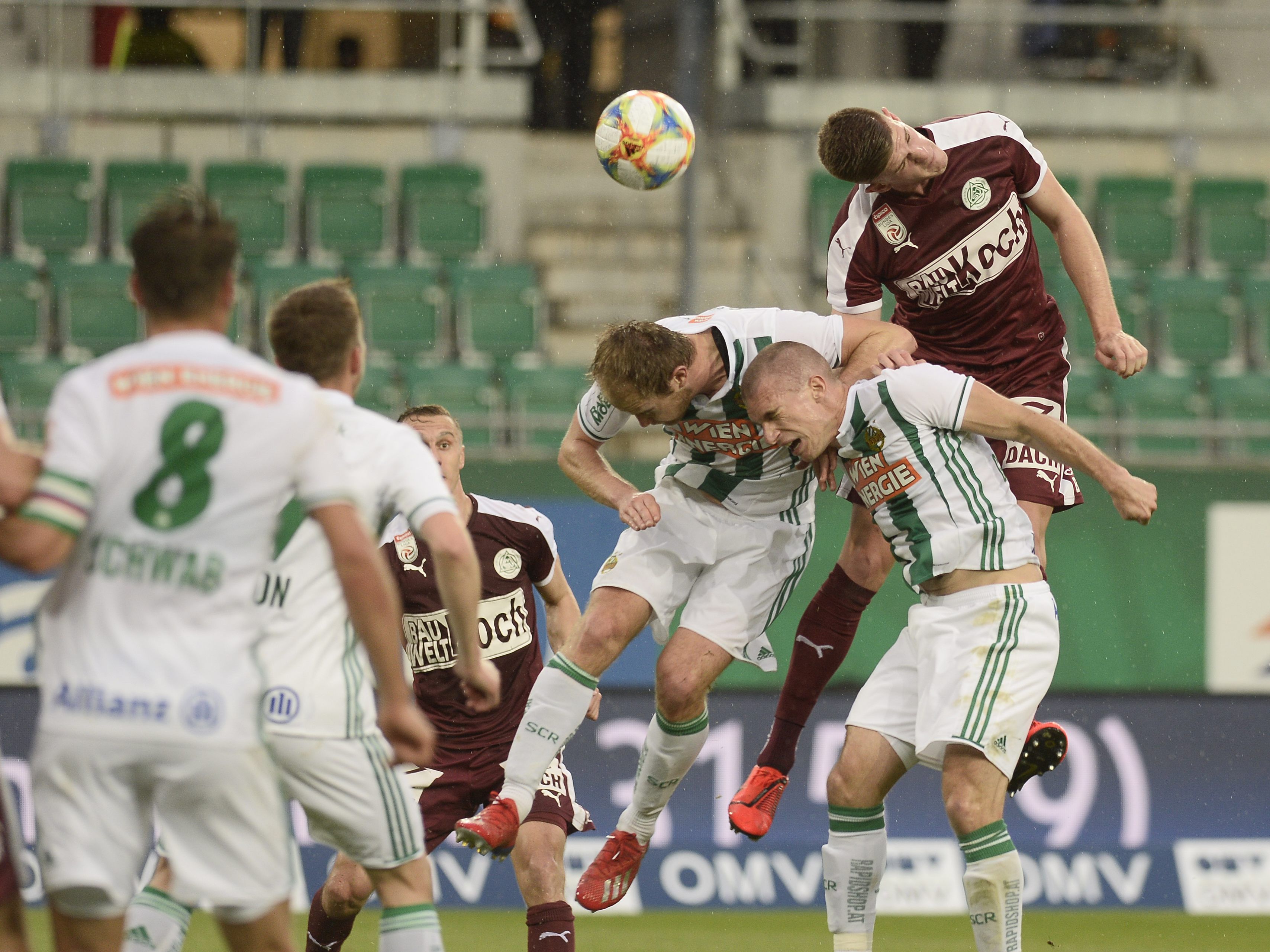 Heute fand das Bundesliga-Spiel zwischen Rapdi Wien und dem SV Mattersburg statt.
