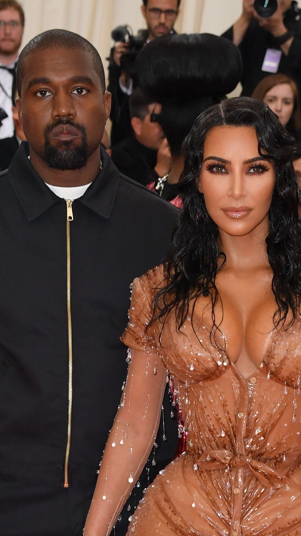 Das vierte Kind von Kanye West und Kim Kardashian ist zur Welt gekommen.