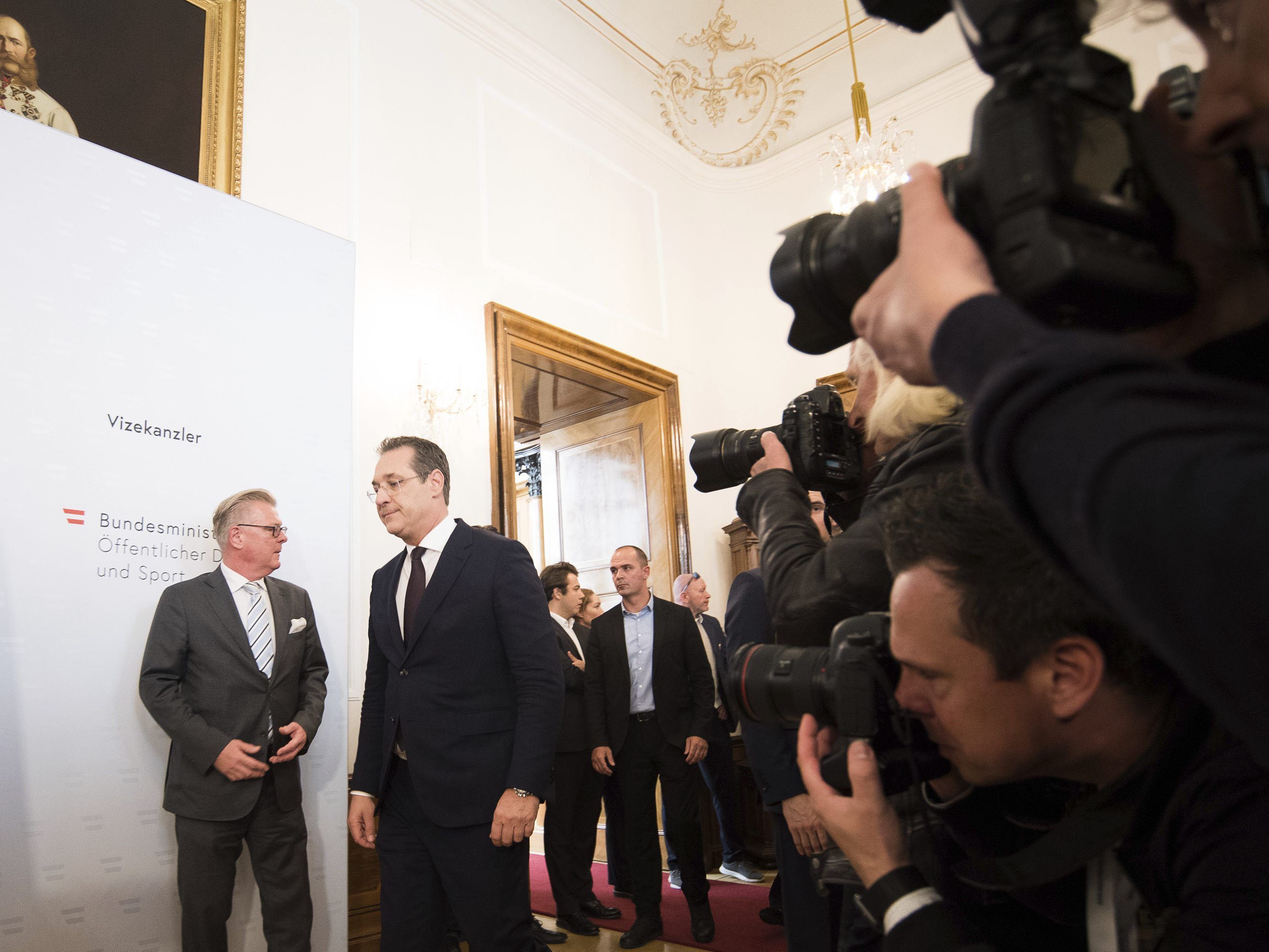 Die Koalition mit der FPÖ wurde somit zum vierten Mal aufgelöst. Die Koalition mit der FPÖ wurde somit zum vierten Mal aufgelöst.