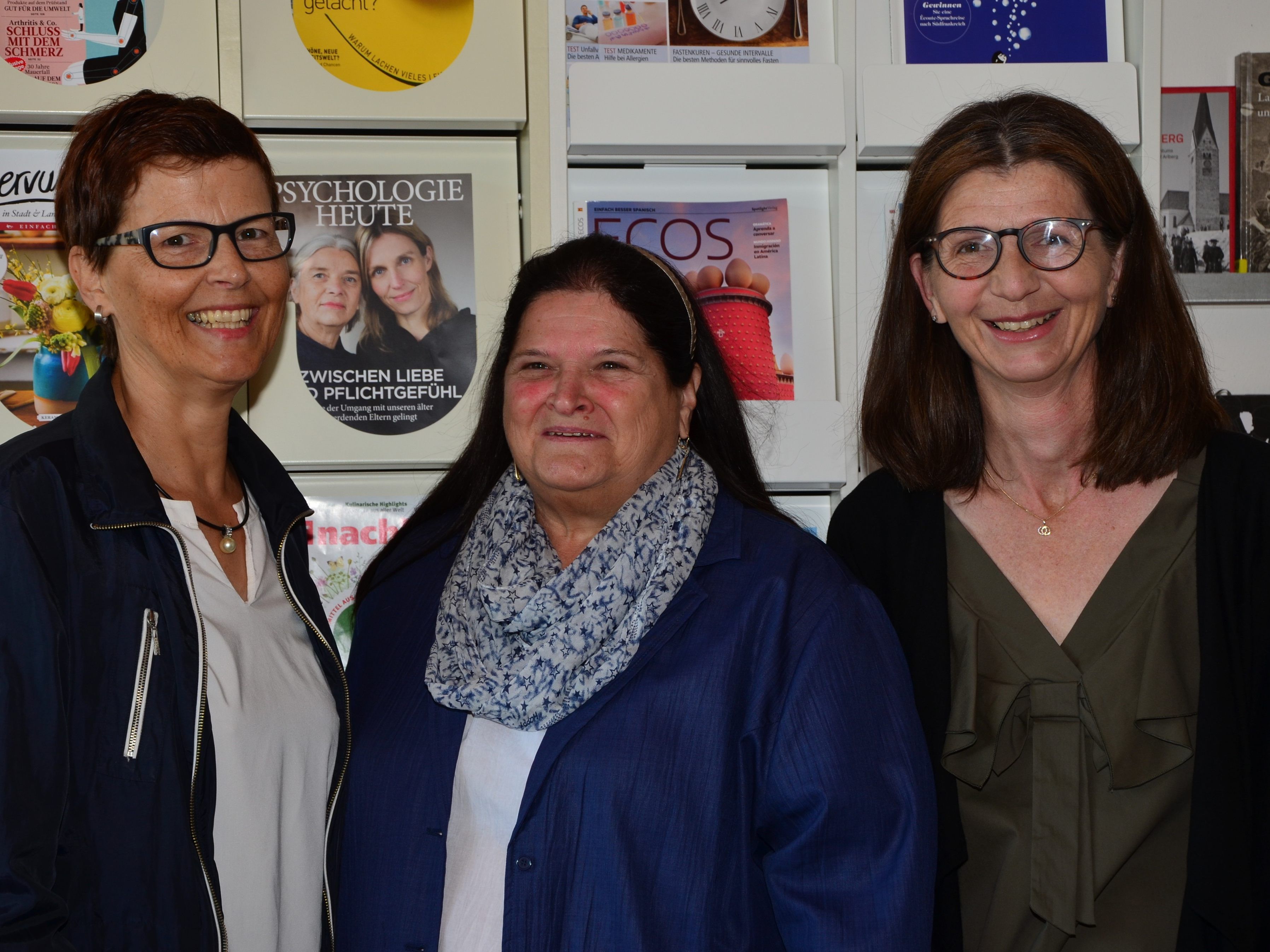 Leiterteam der Bücherei: Waltraud Böckle, Karin Lampert, Priska Bickel.