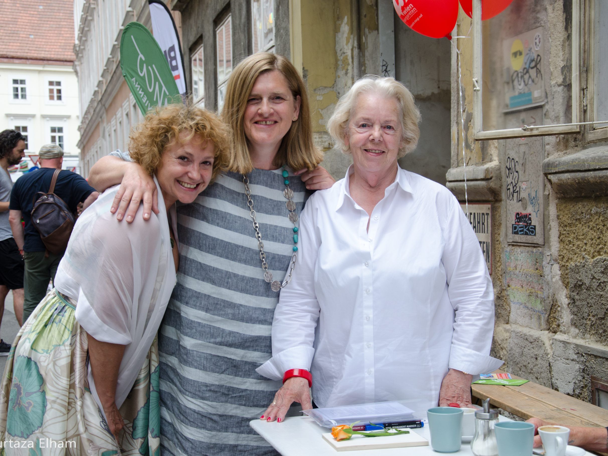Mitte Juni findet in der Wehrgasse ein Straßenfest statt.