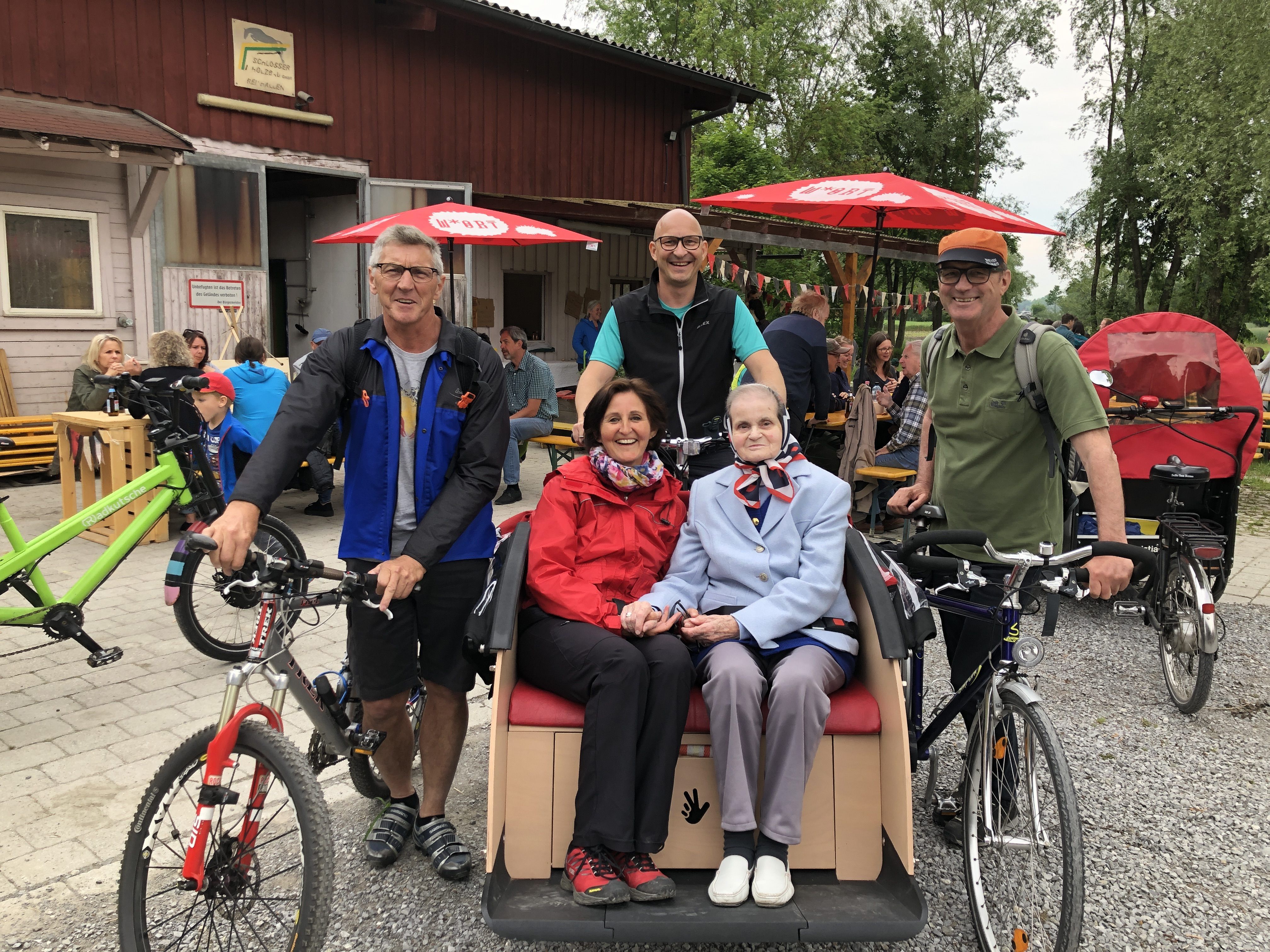 Taxi Rikscha bei der 4. Fahrradparade Lustenau