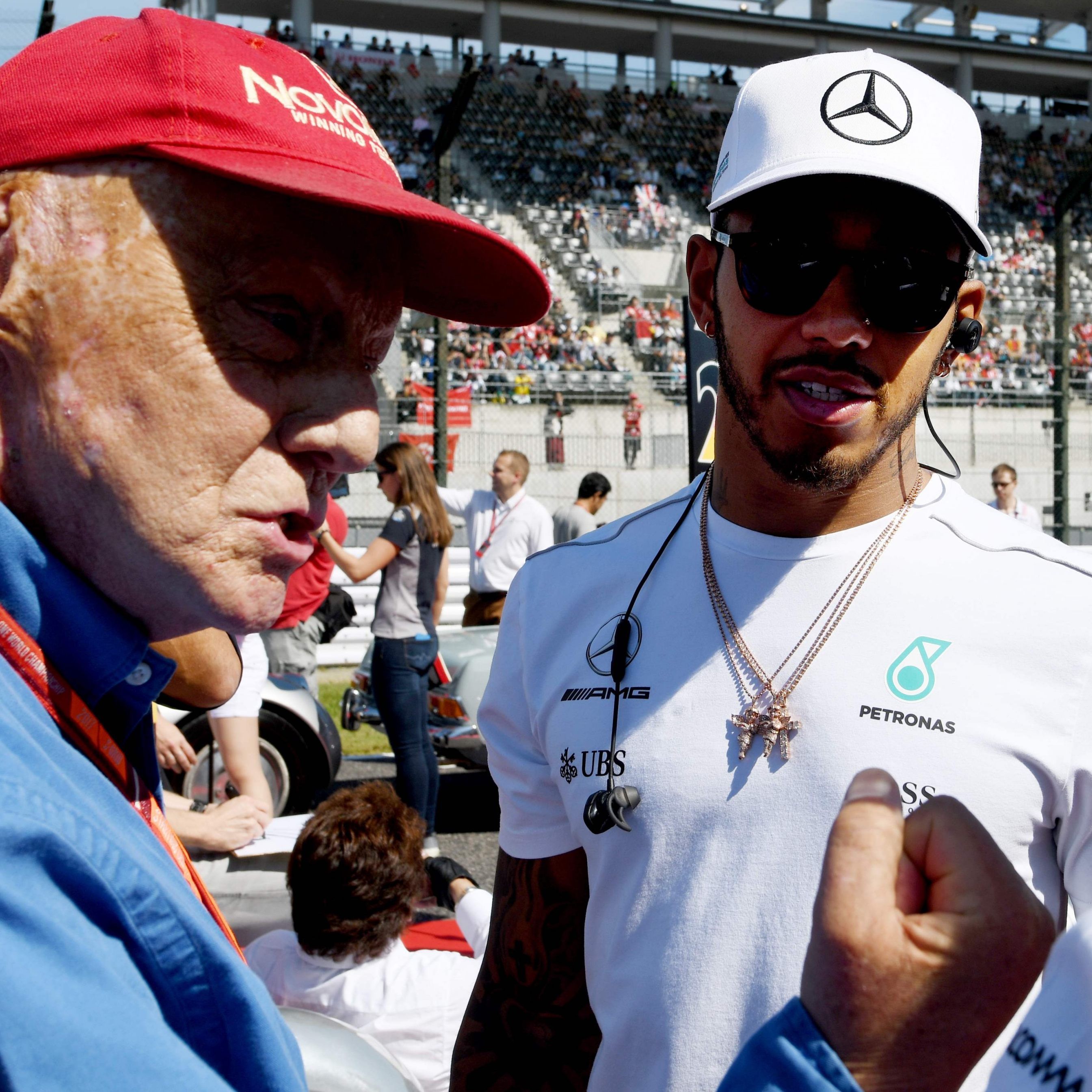 Lauda und Hamilton im Oktober 2017 beim GP von Japan in Suzuka.