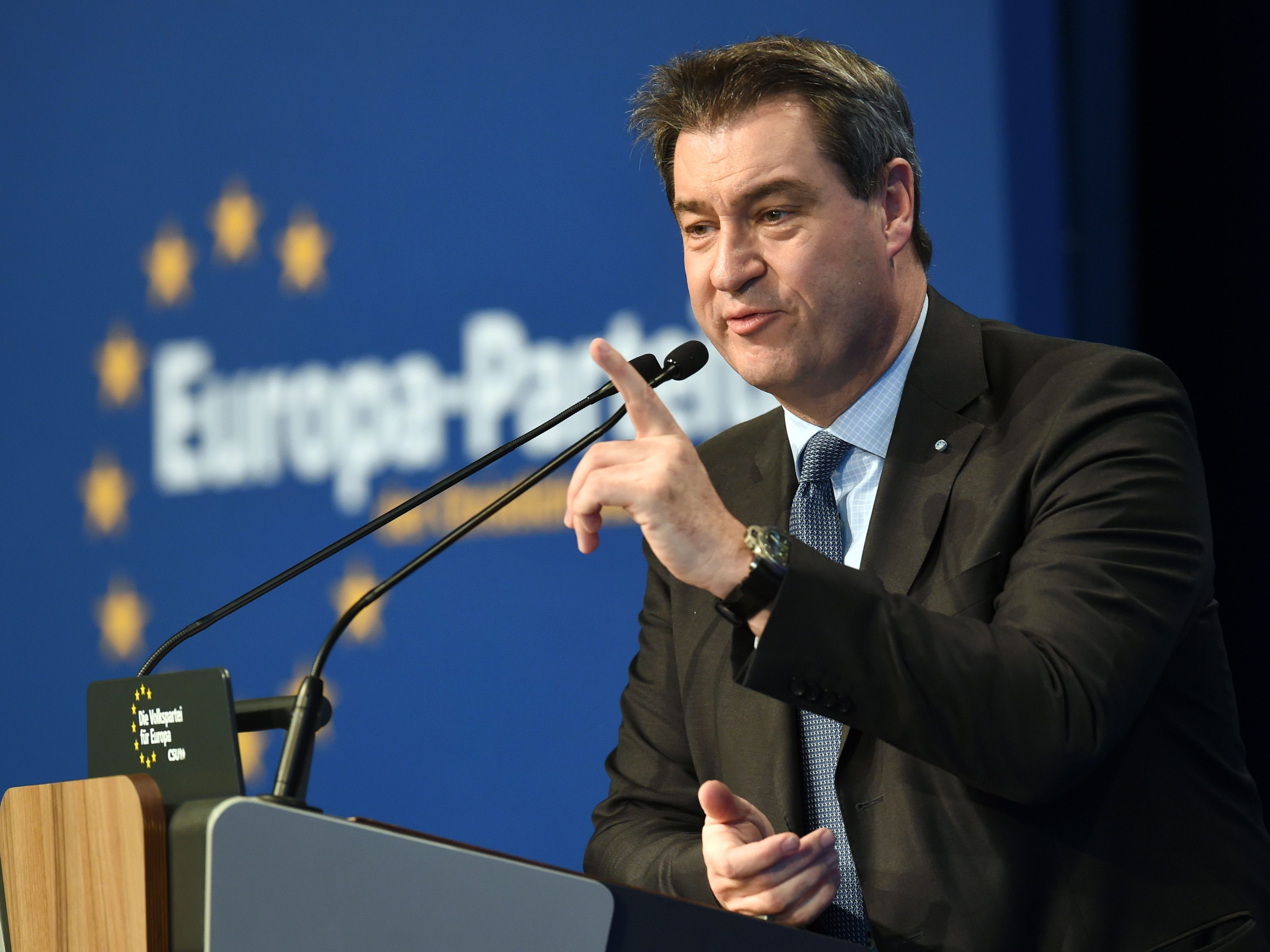 Söder kritisierte das Treffen zwischen Orban und Salvini. Söder kritisierte das Treffen zwischen Orban und Salvini.