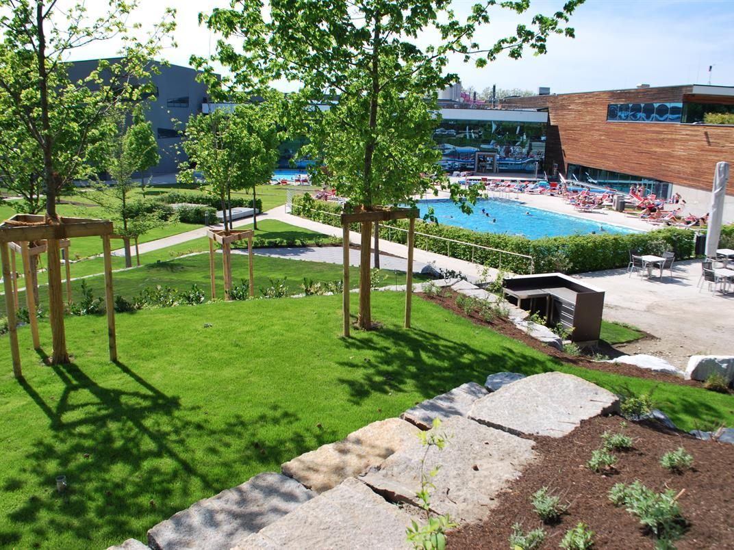 Die Therme Wien hält besondere Sommerangebot für die Besucher bereit. Die Therme Wien hält besondere Sommerangebot für die Besucher bereit.
