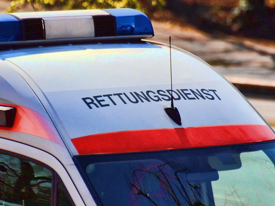 Der Mann wurde bei dem Unfall verletzt. Der Mann wurde bei dem Unfall verletzt.