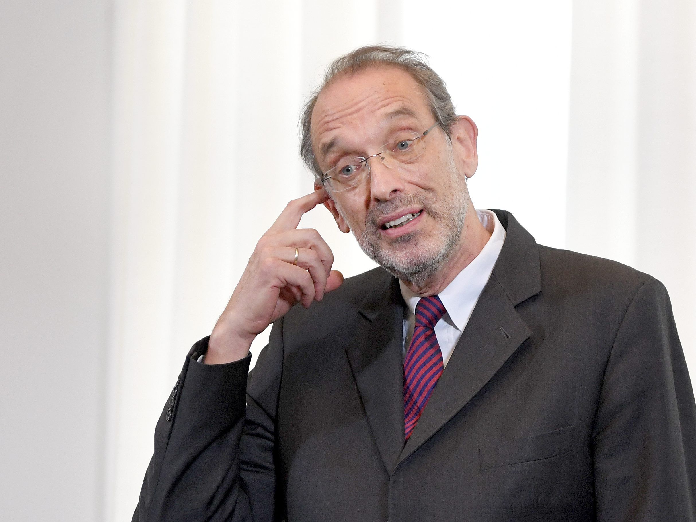 Bildungsminister Faßmann kündigte den Auschluss von sechs HTL-Schülern an.