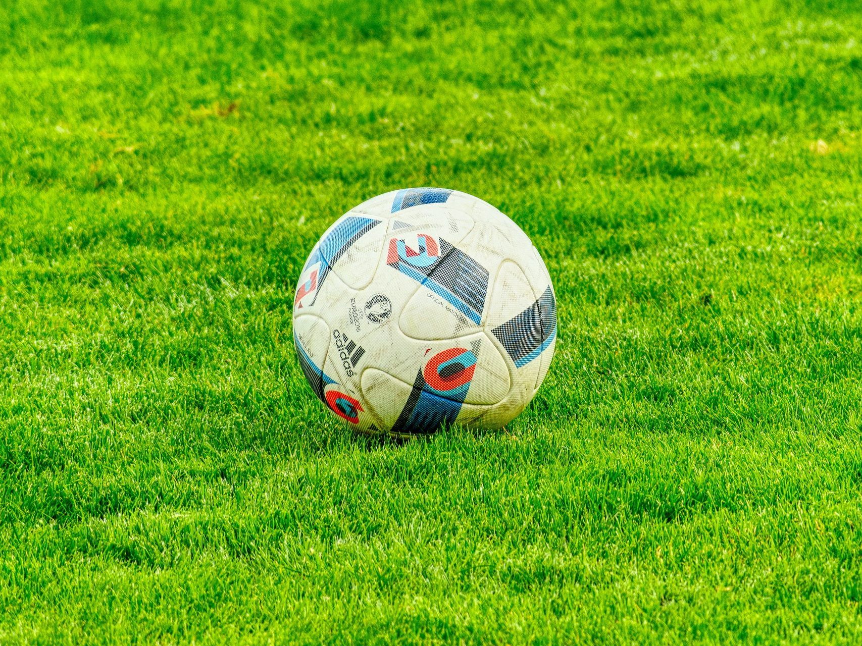 Die Fußball-WM findet wie geplant mit 32 Mannschaften statt. Die Fußball-WM findet wie geplant mit 32 Mannschaften statt.