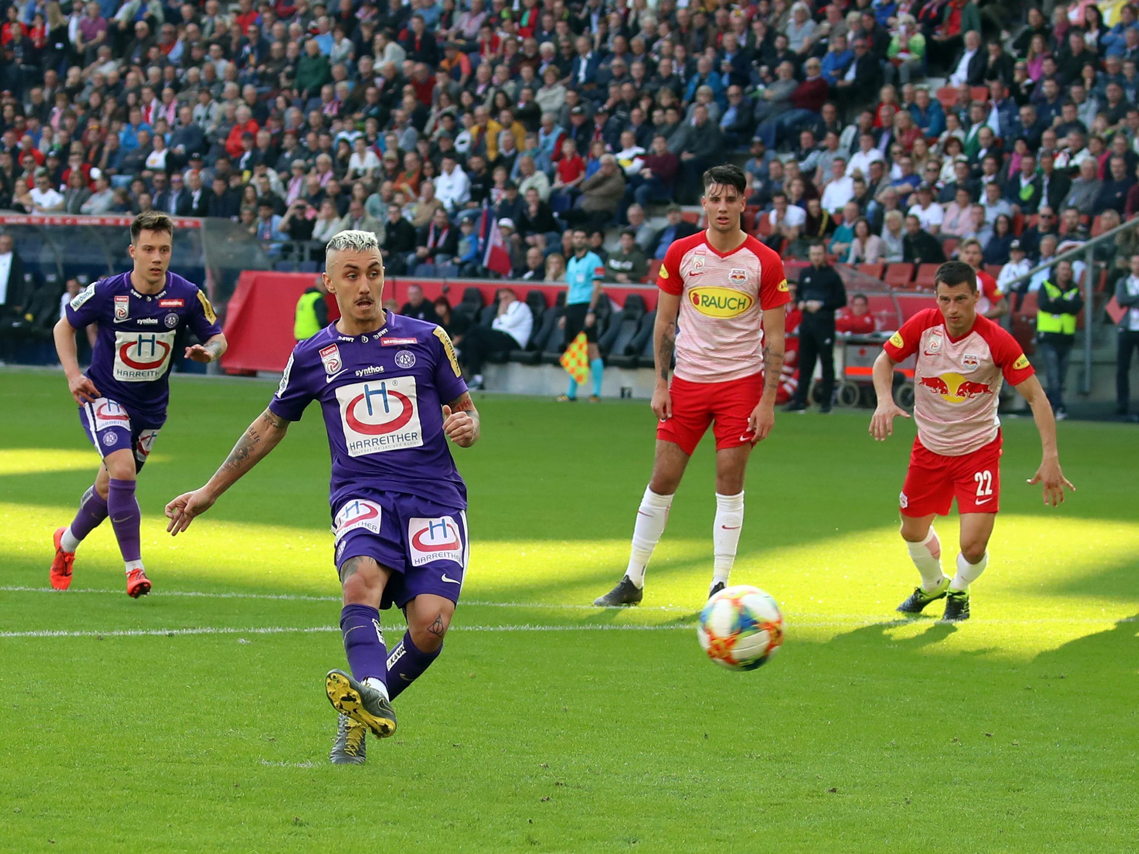 LIVE-Ticker zum Spiel Austria Wien gegen RB Salzburg ab 17.00 Uhr. LIVE-Ticker zum Spiel Austria Wien gegen RB Salzburg ab 17.00 Uhr.