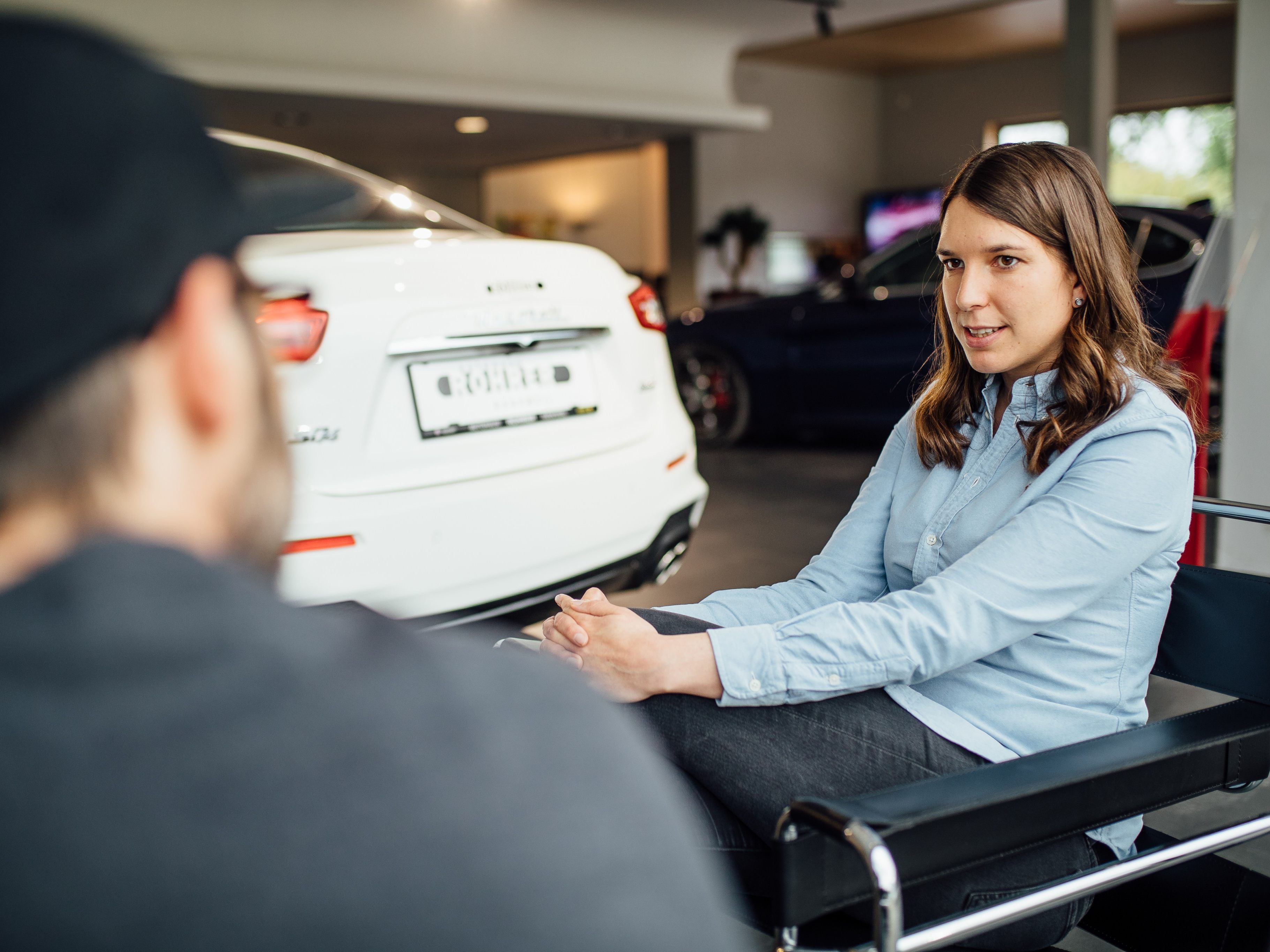 Jennifer Rotheneder aus Rankweil leitet seit 2017 die Geschicke im Autohaus Rohrer in Rankweil. Jennifer Rotheneder aus Rankweil leitet seit 2017 die Geschicke im Autohaus Rohrer in Rankweil.