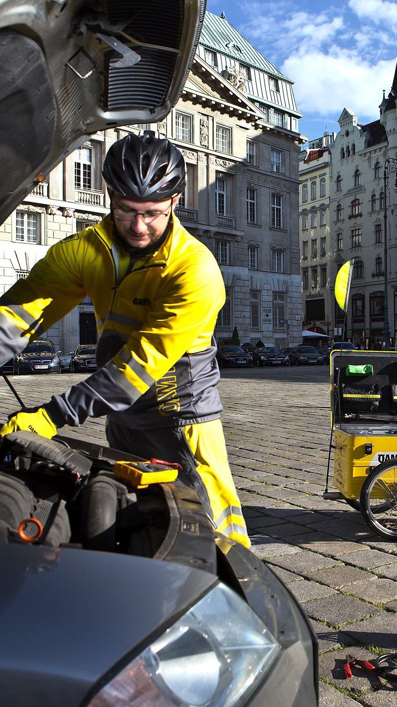 Seit fünf Jahren ist die ÖAMTC E-Bike-Pannenhilfe bereits unterwegs.