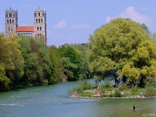 Die Isar nahe München kann sehr trügerisch sein Die Isar nahe München kann sehr trügerisch sein