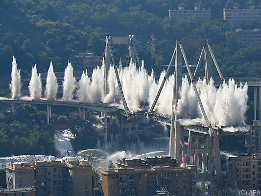 Die Morandi-Brücke war 2018 eingestürzt Die Morandi-Brücke war 2018 eingestürzt