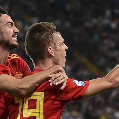 Spanien gewann das Finale mit 2:1