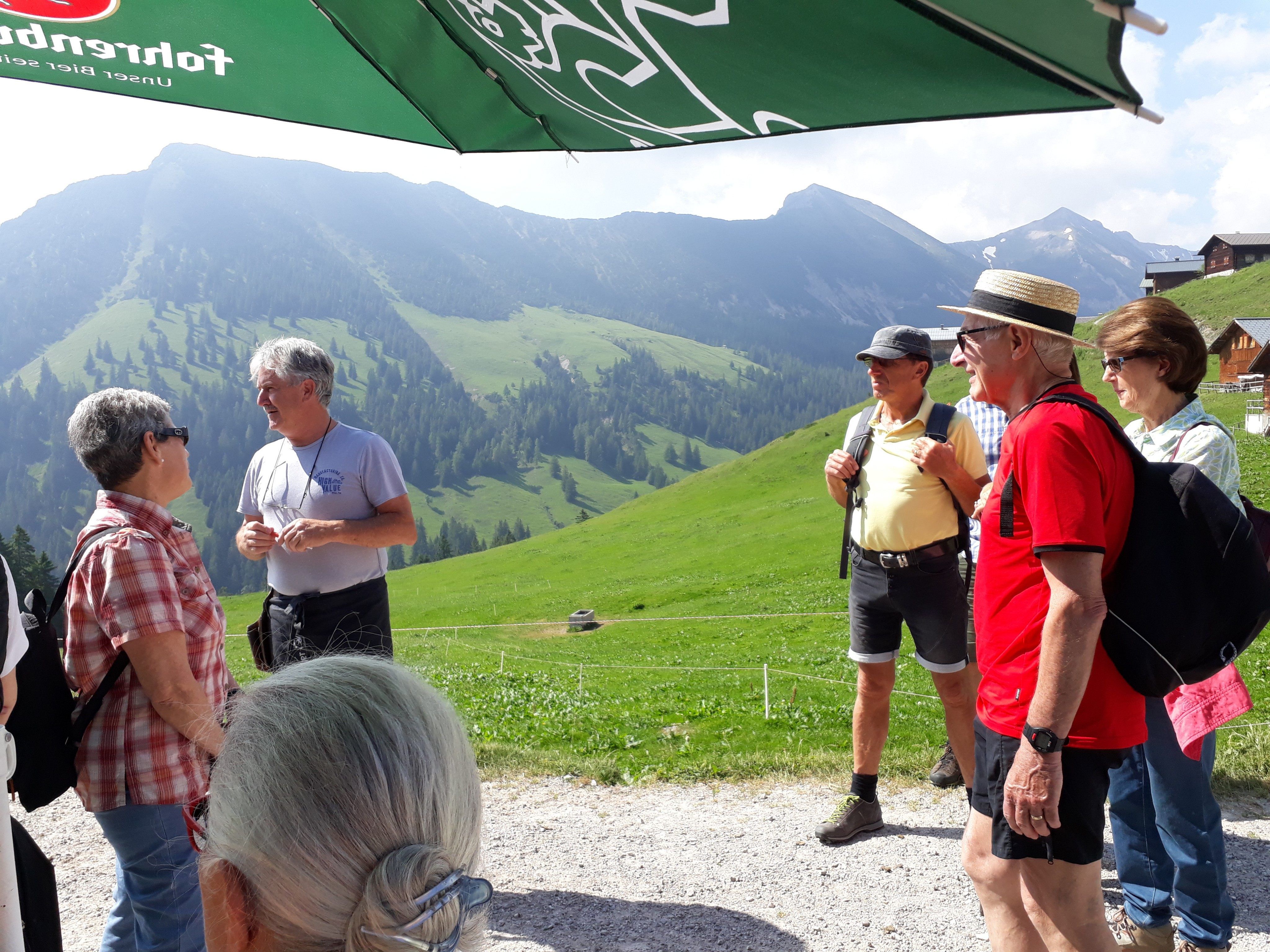 Am Vorplatz der Alpe Matterjoch