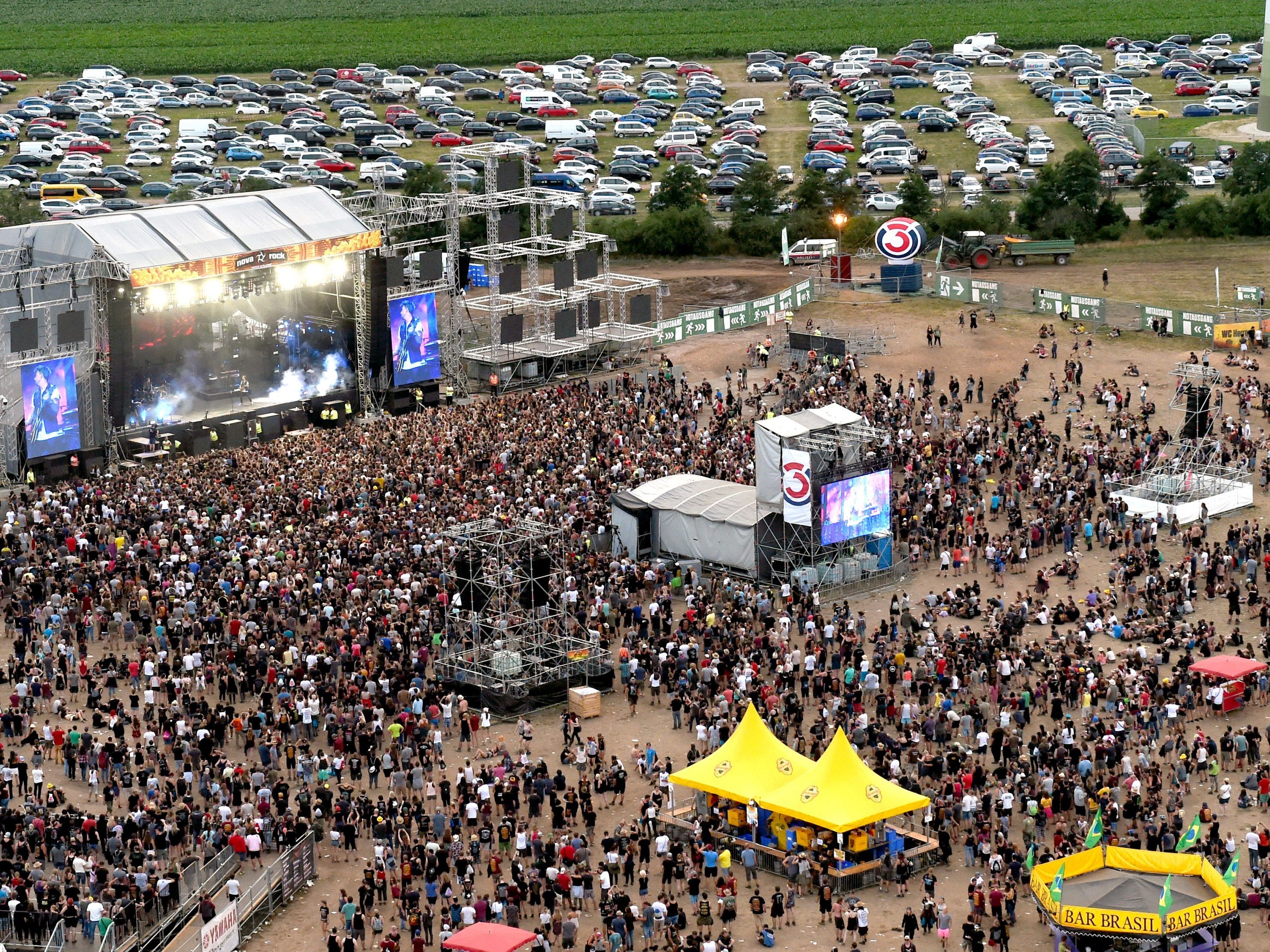 Alle Bilder vom Nova Rock Festival 2019 gibt es hier. Alle Bilder vom Nova Rock Festival 2019 gibt es hier.