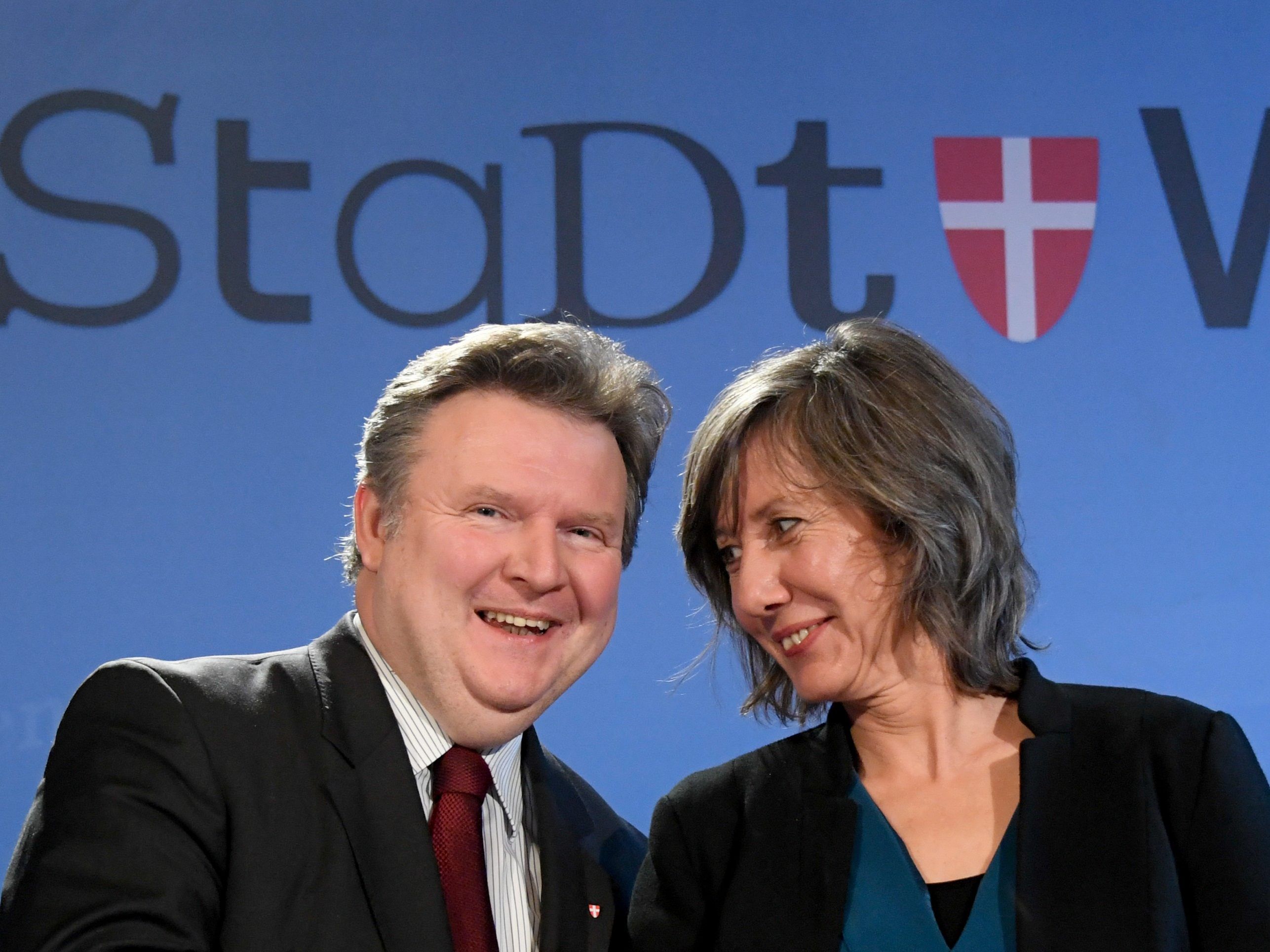 Ludwig und Hebein präsentierten ihre Pläne zum Kampf gegen die CO2-Emissionen. Ludwig und Hebein präsentierten ihre Pläne zum Kampf gegen die CO2-Emissionen.