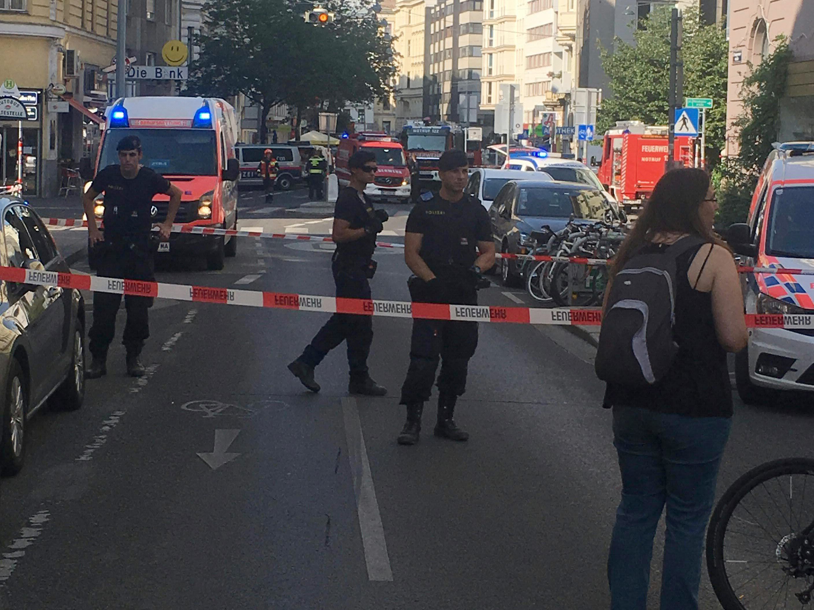 Die von der Explosion betroffene Stiege wird abgerissen. Die von der Explosion betroffene Stiege wird abgerissen.