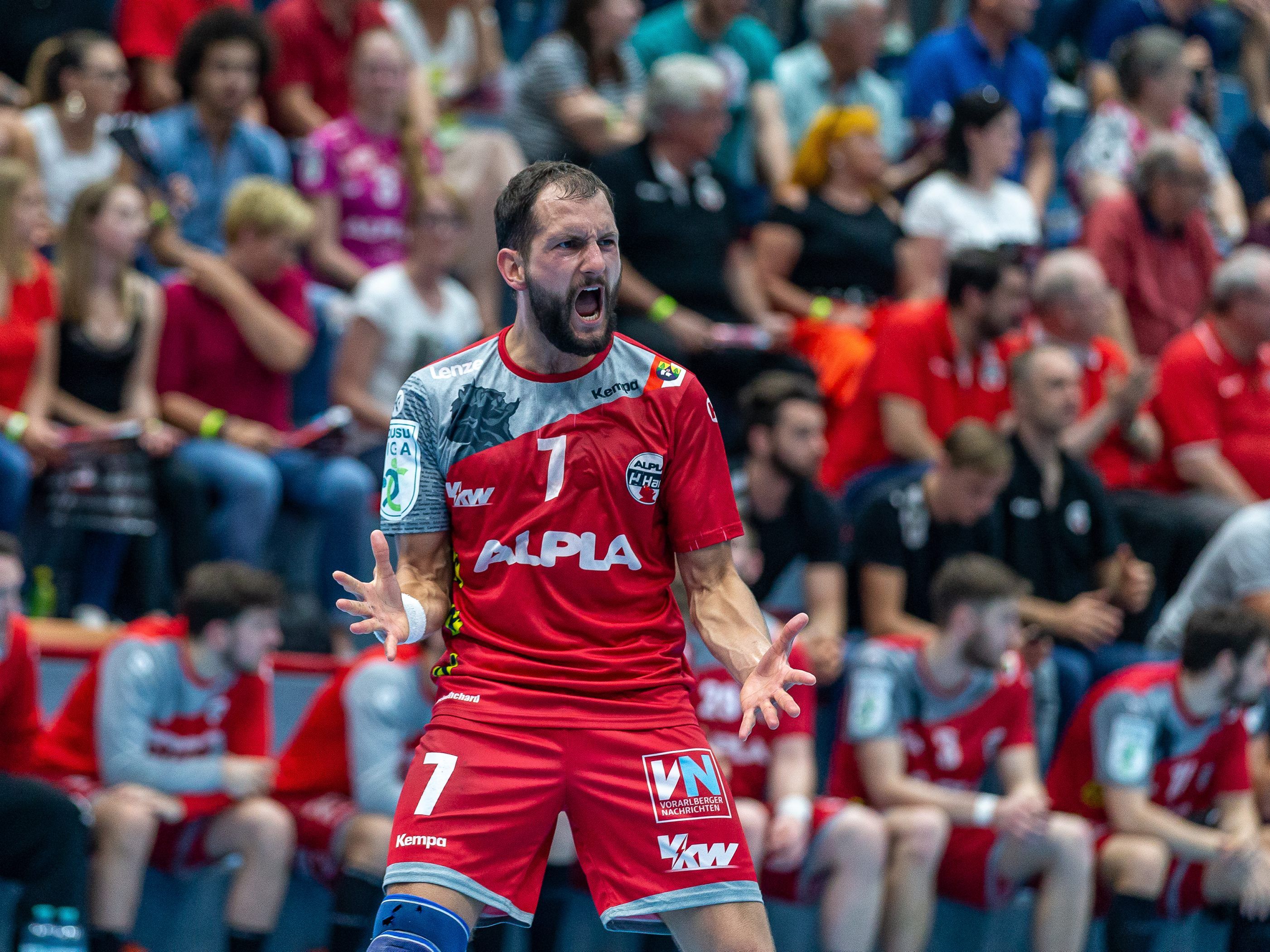 Der HC Hard durfte auch im zweiten Heimspiel der Finalserie über einen Sieg jubeln. Der HC Hard durfte auch im zweiten Heimspiel der Finalserie über einen Sieg jubeln.