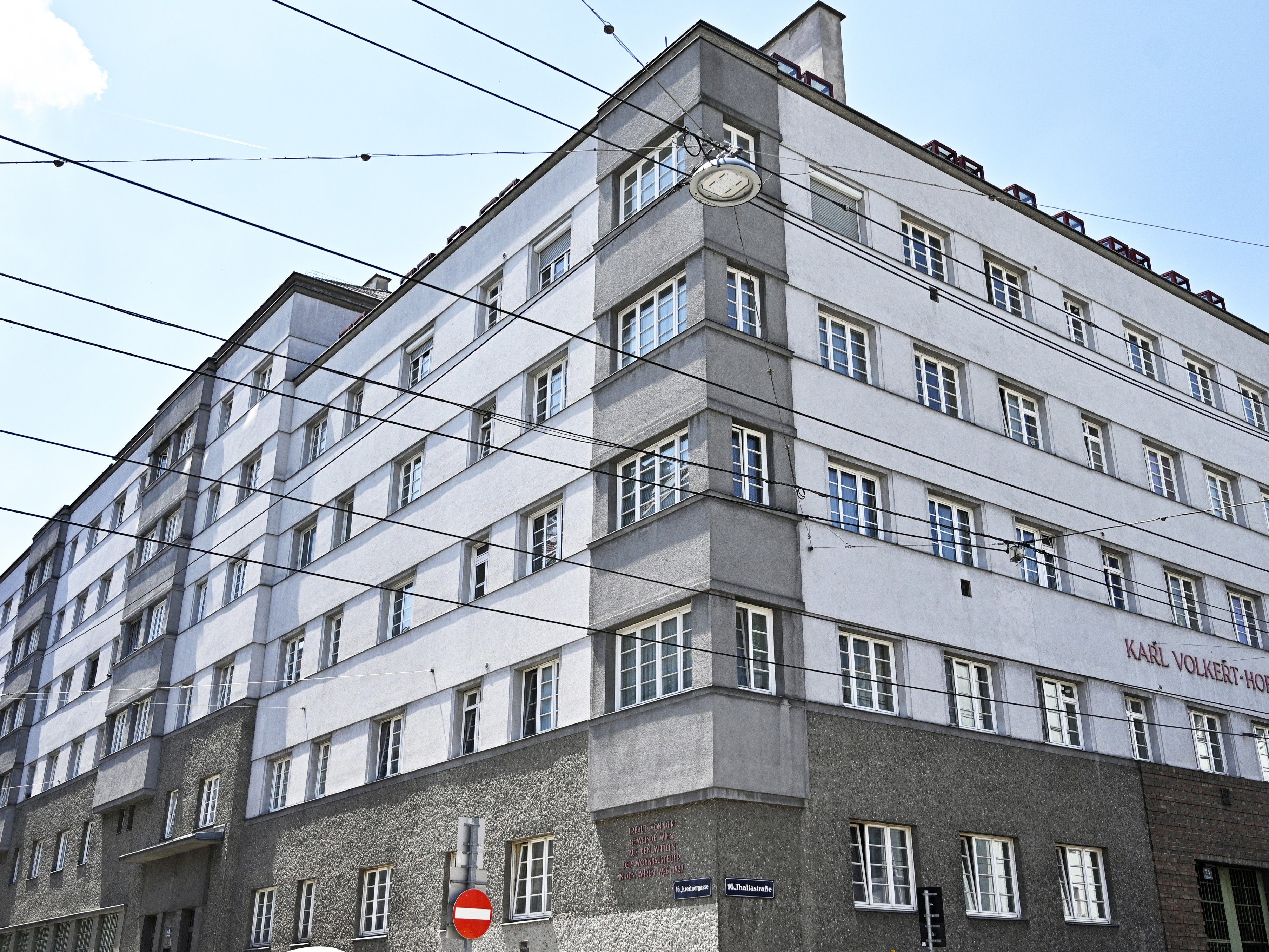 In einer Wohnung in Wien-Ottakring lebten die Verdächtigen neben der Leiche. In einer Wohnung in Wien-Ottakring lebten die Verdächtigen neben der Leiche.