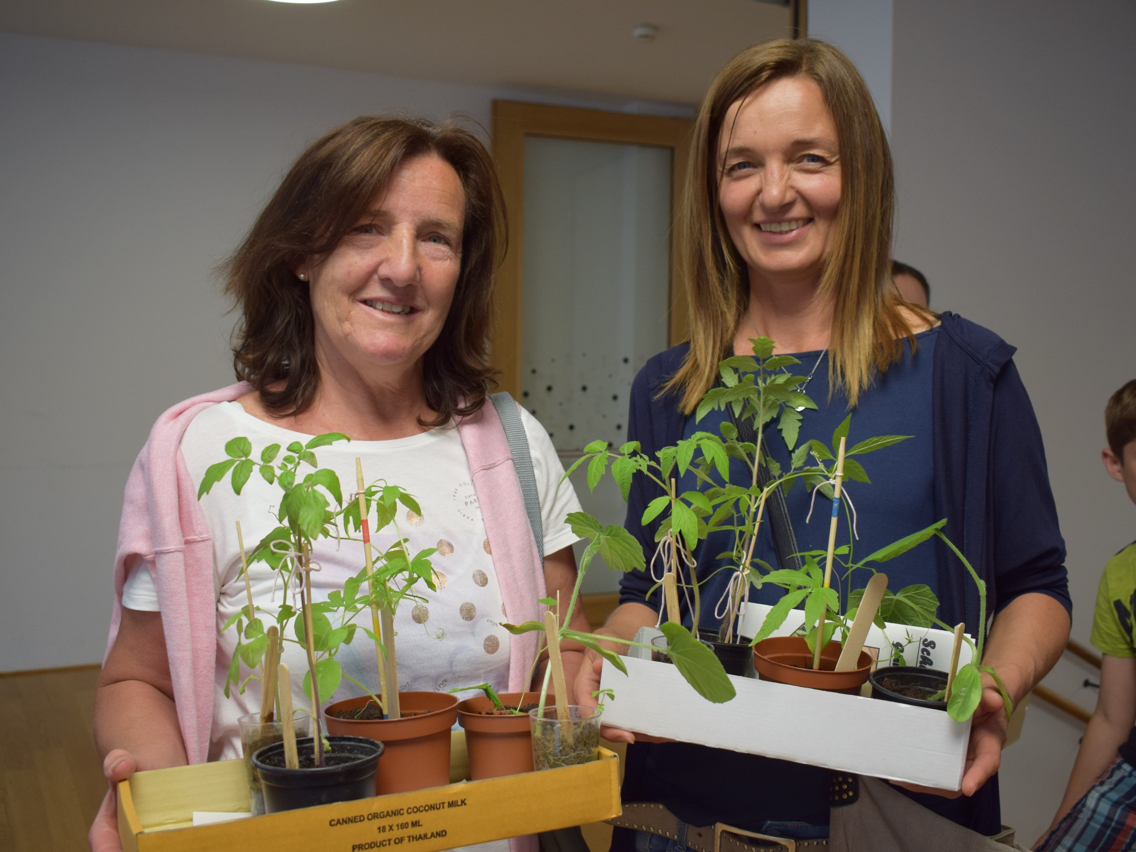 Auch Michaela Meusburger und Irmgard Dietrich hatten es die pflanzlichen Raritäten angetan. Auch Michaela Meusburger und Irmgard Dietrich hatten es die pflanzlichen Raritäten angetan.