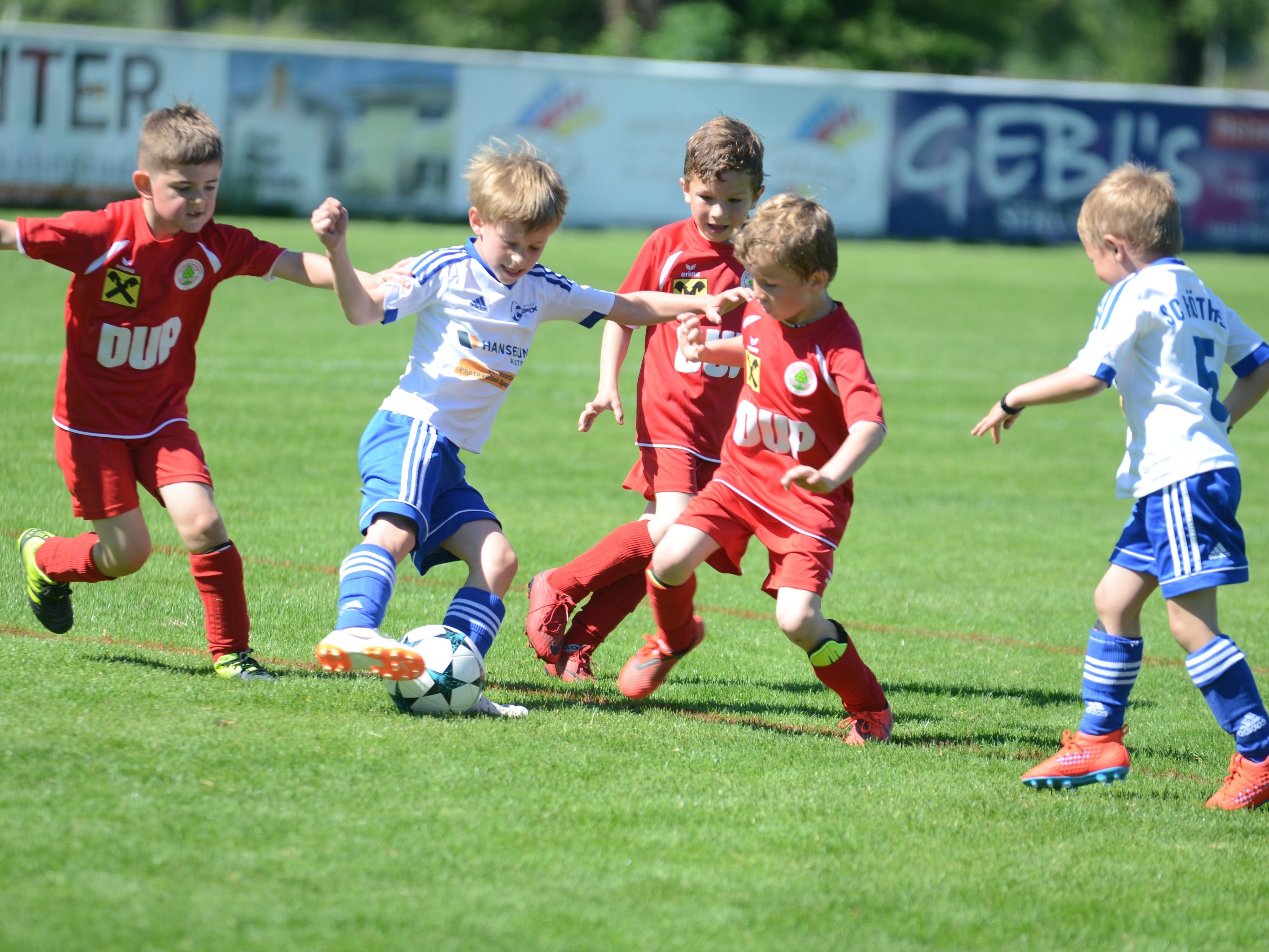 Toller Sport wurde von den Juüngsten geboten.