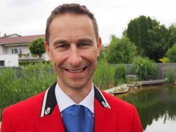 Harmonie-Altach-Obmann Christoph Märk spielt zwar selber kein Instrument, steht dem Verein dennoch mit viel Leidenschaft vor.