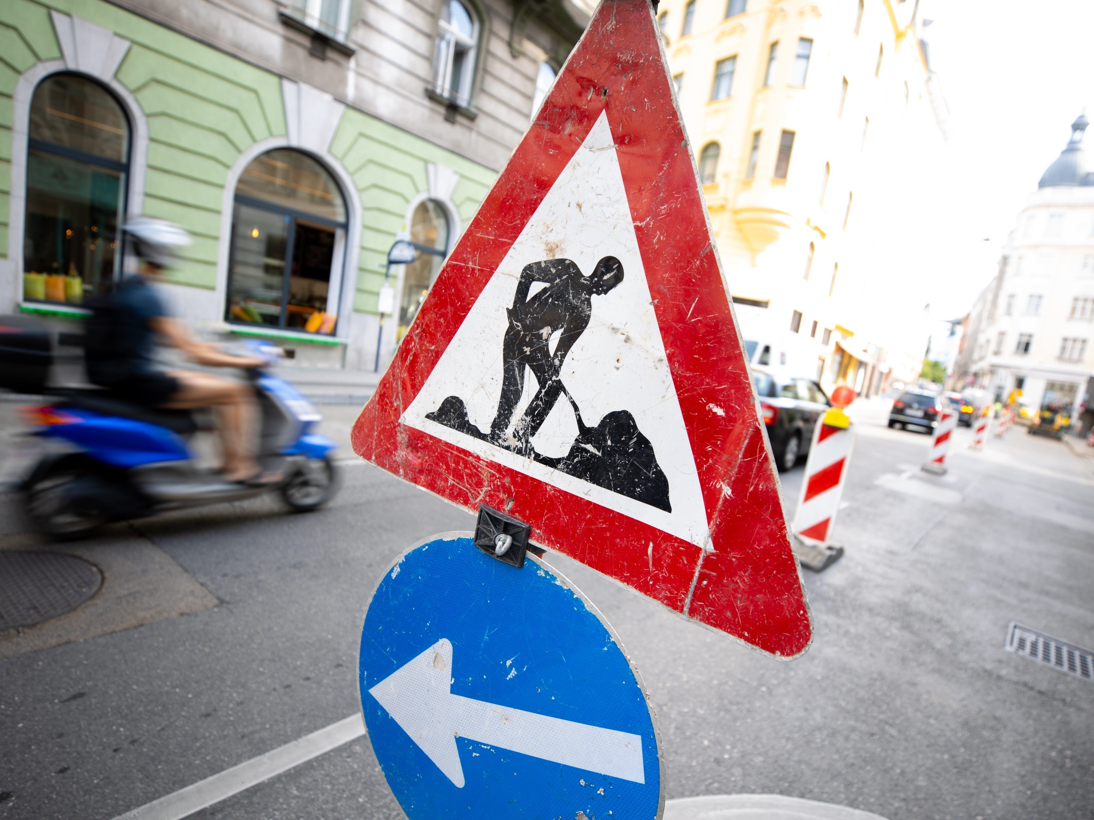 In Wien ist im Sommer Baustellenzeit. In Wien ist im Sommer Baustellenzeit.
