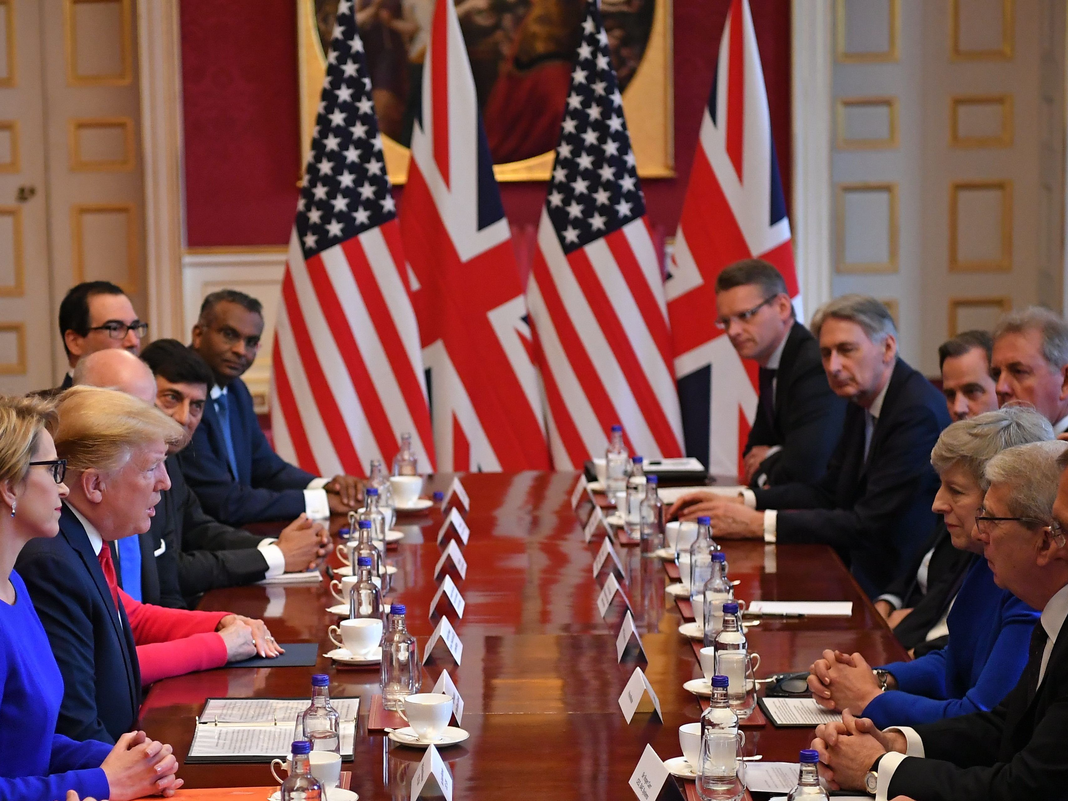 May hat Trump in der Downing Street empfangen.