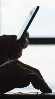 Online-Sicherheit durch zwei Anmeldeschritt zusätzlich zum Kennwort.